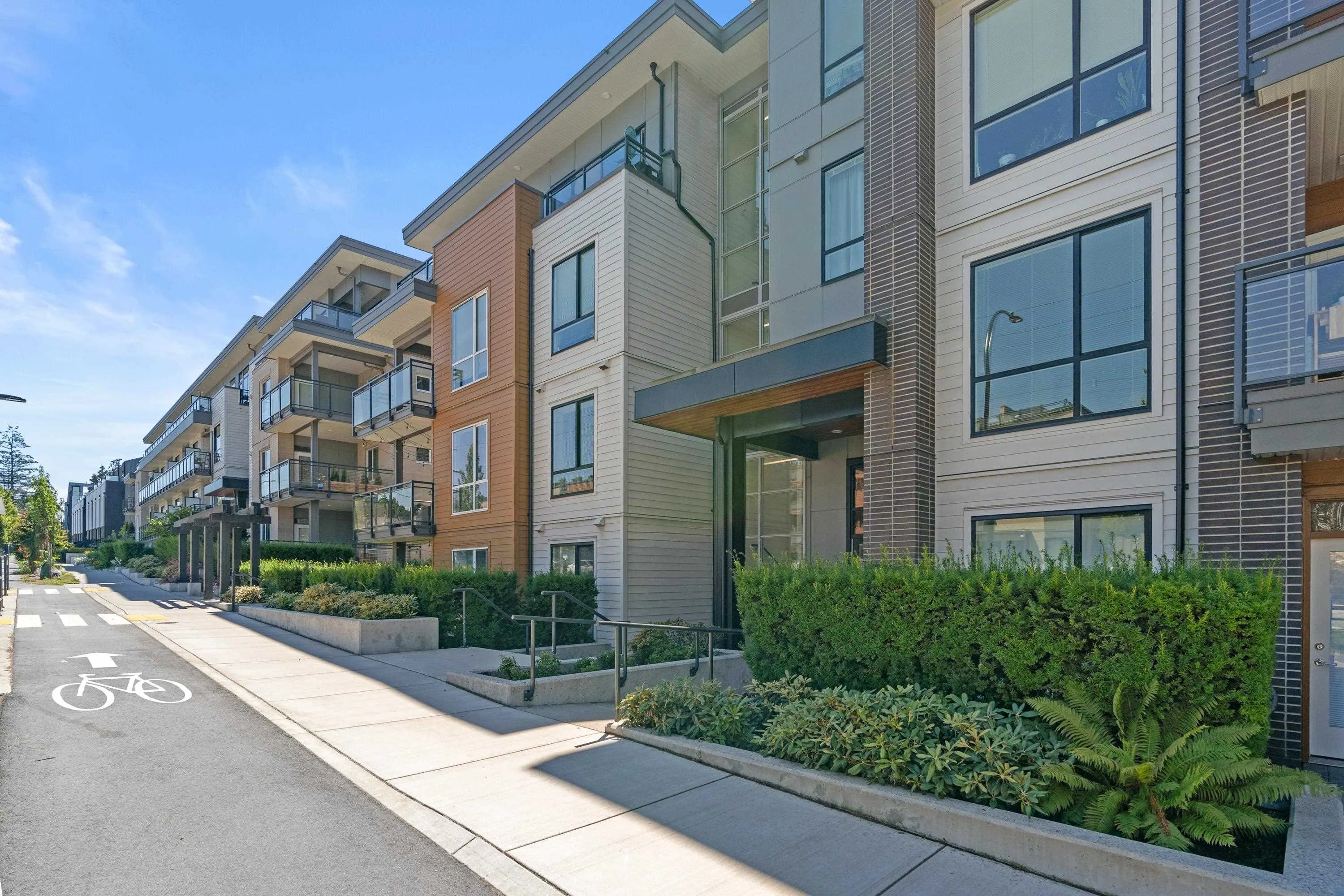 615 E 3rd Street #205