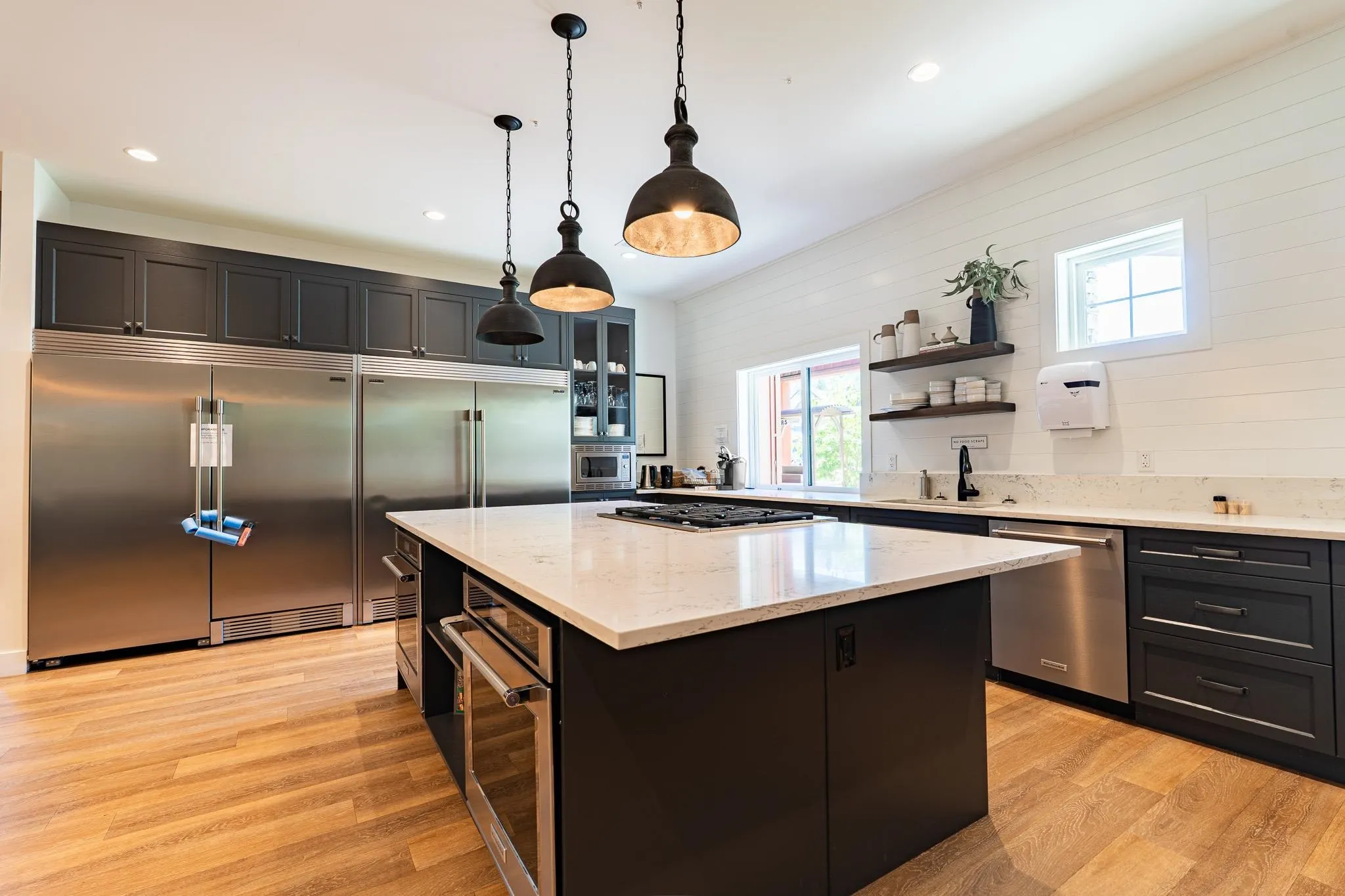 43318 Creekside Circle