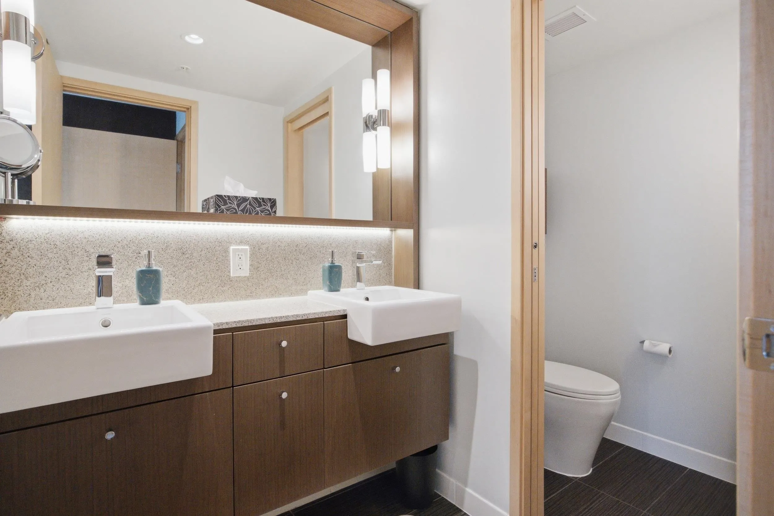 13495 Central Avenue #2810