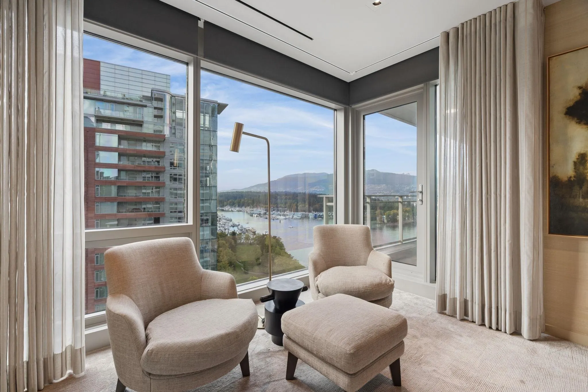 1139 W Cordova Street #1701