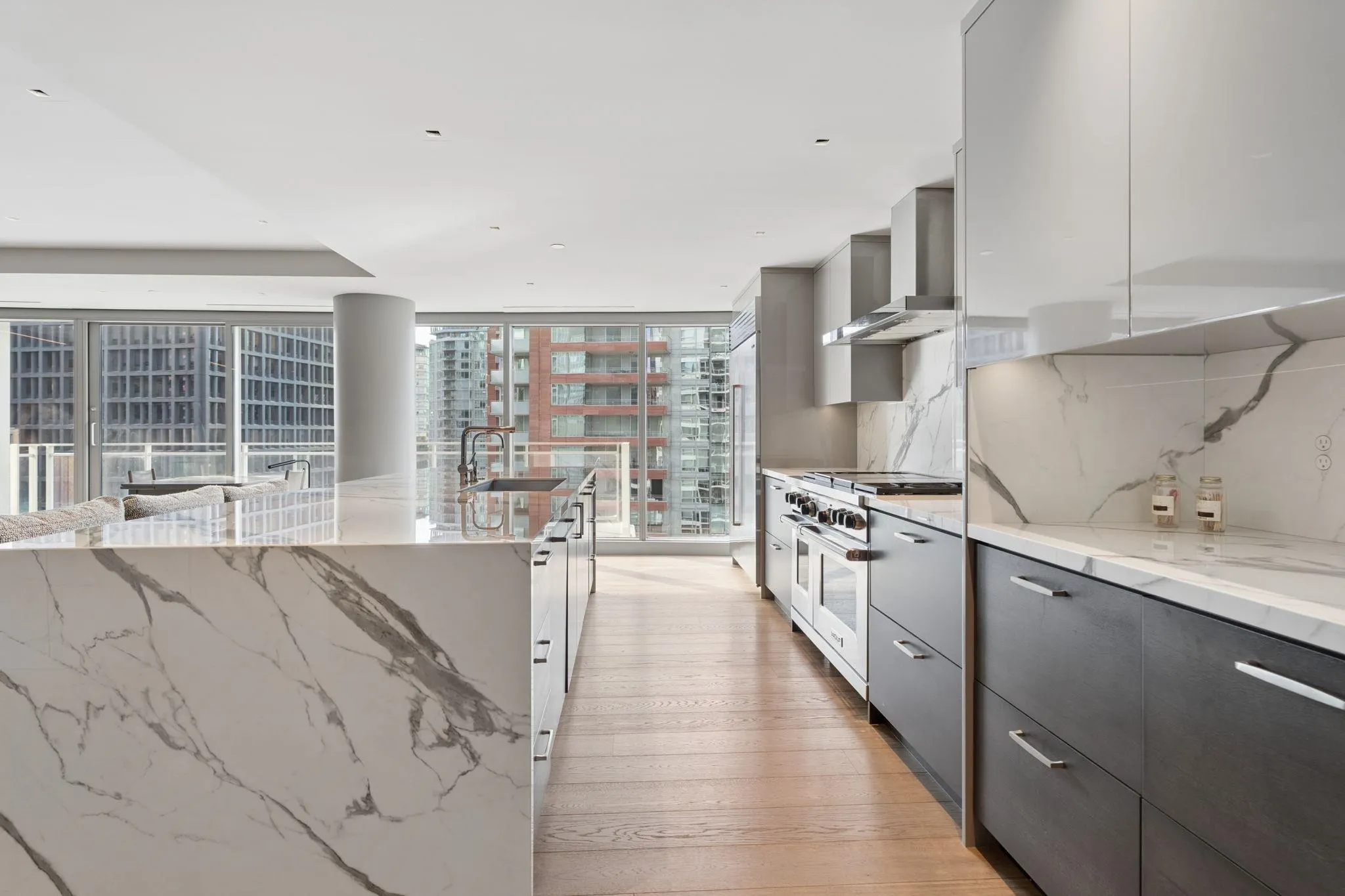 1139 W Cordova Street #1701