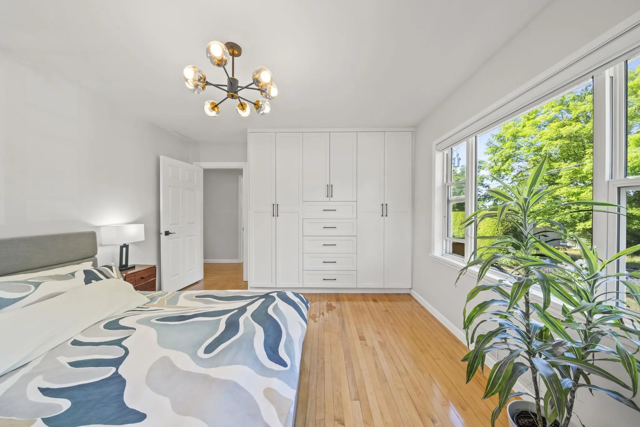 2510 Camrose Drive