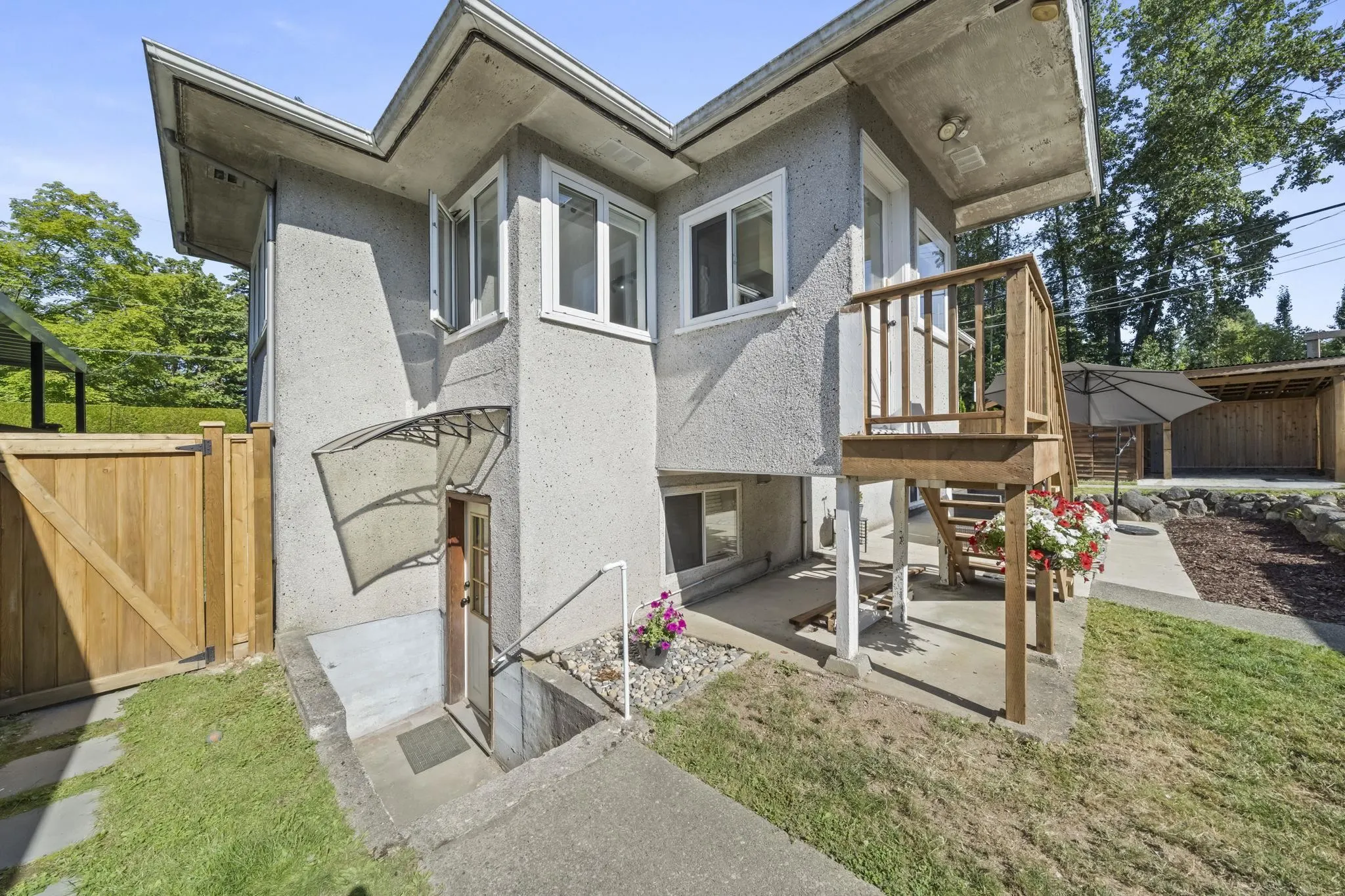 2510 Camrose Drive