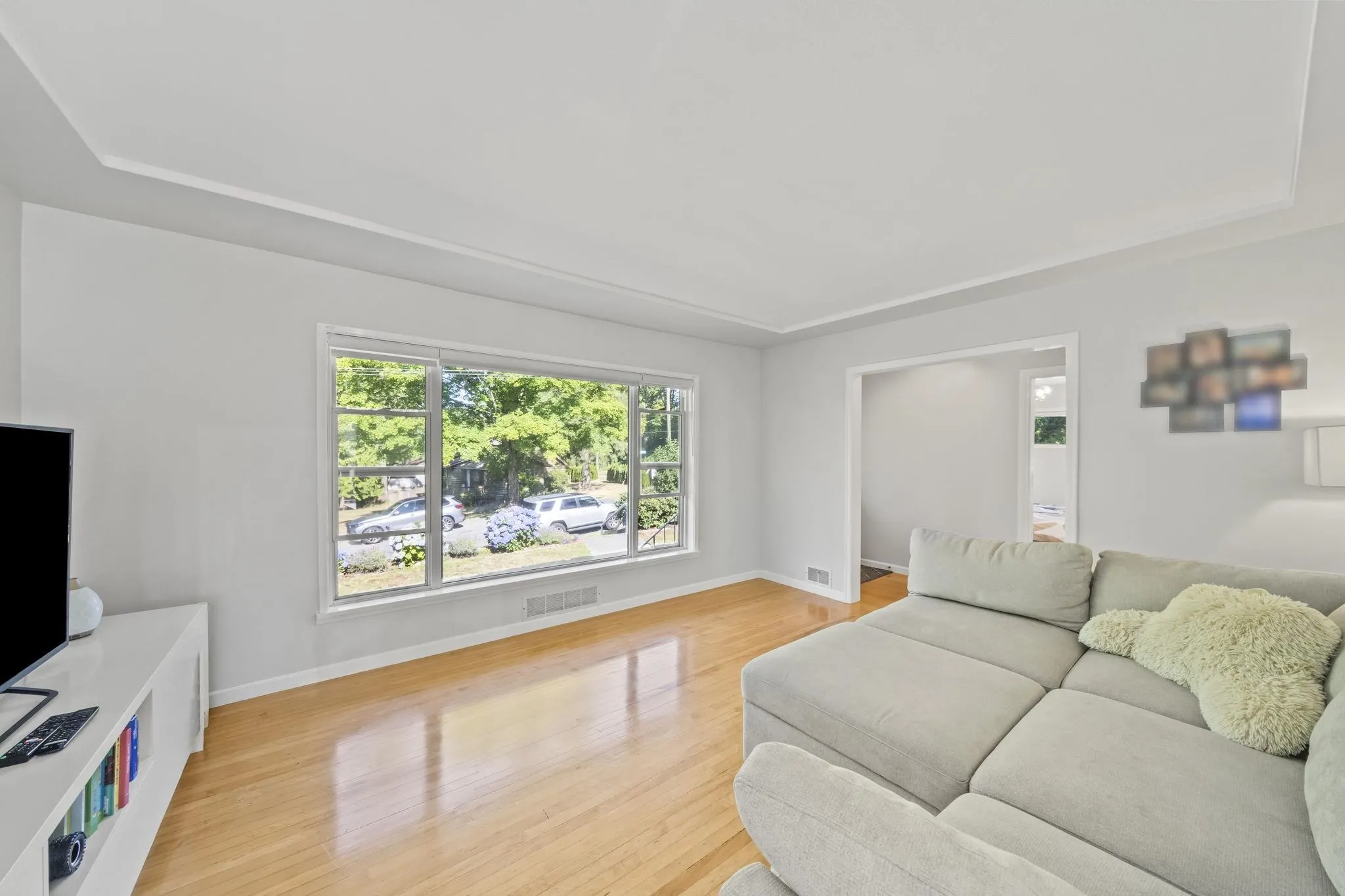 2510 Camrose Drive