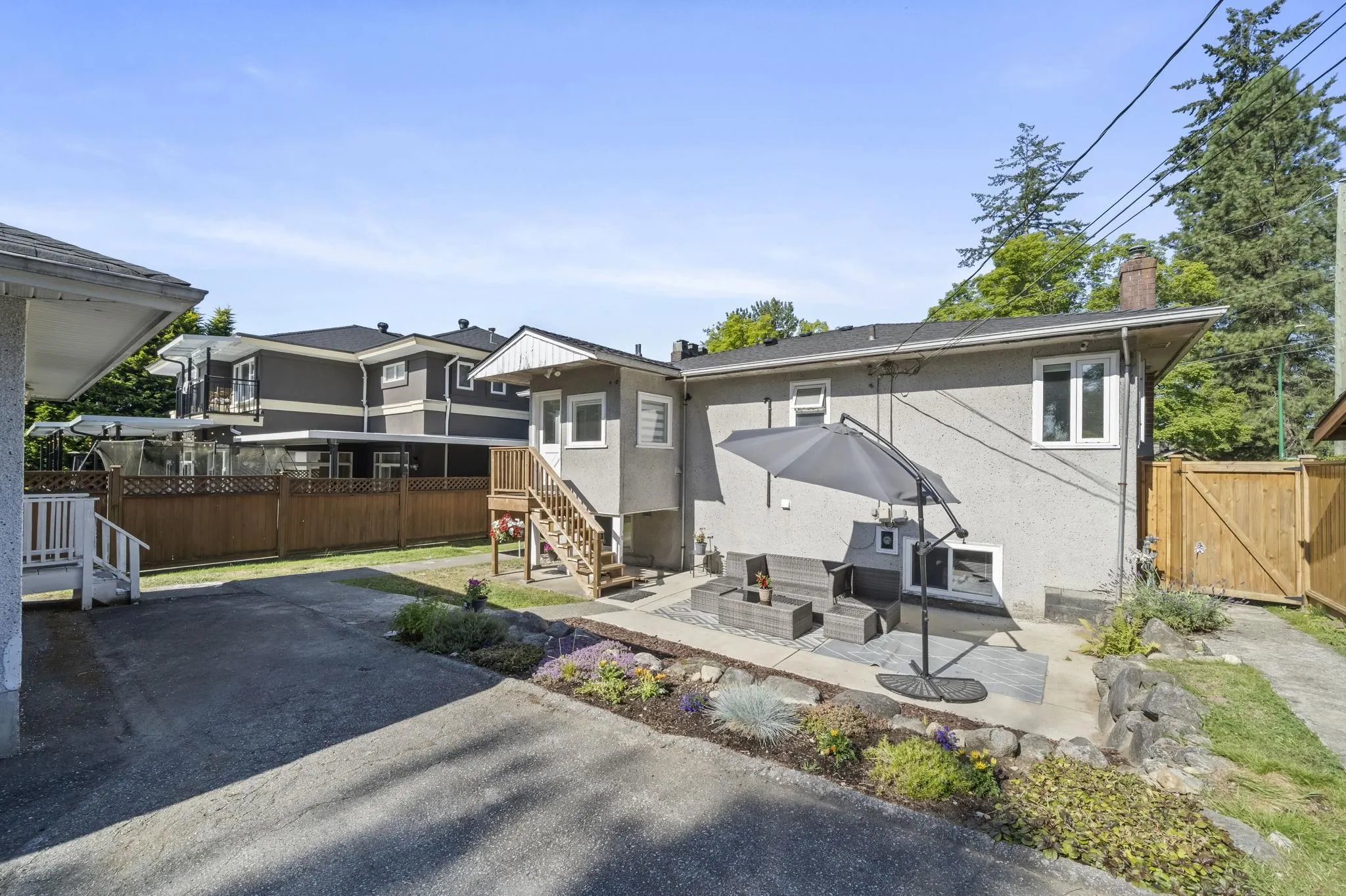 2510 Camrose Drive