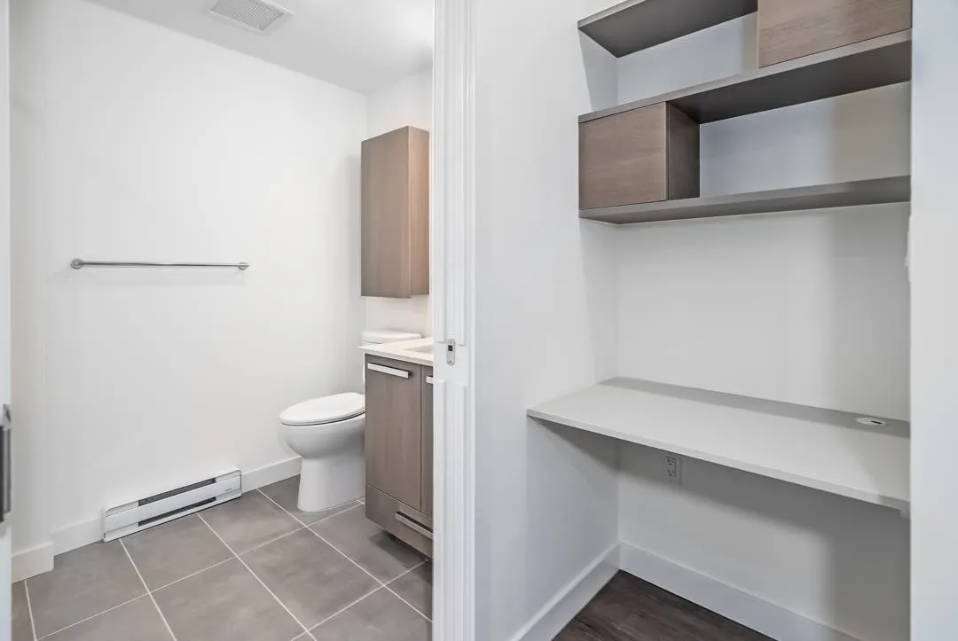 13788 76 Avenue #406