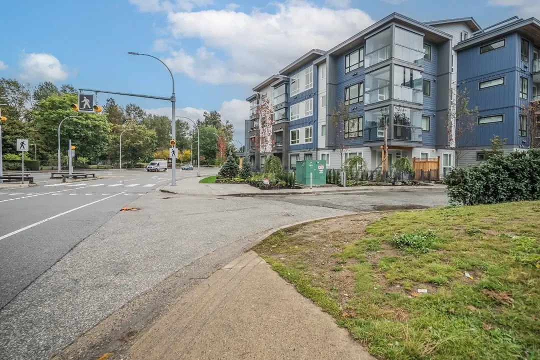 13788 76 Avenue #406