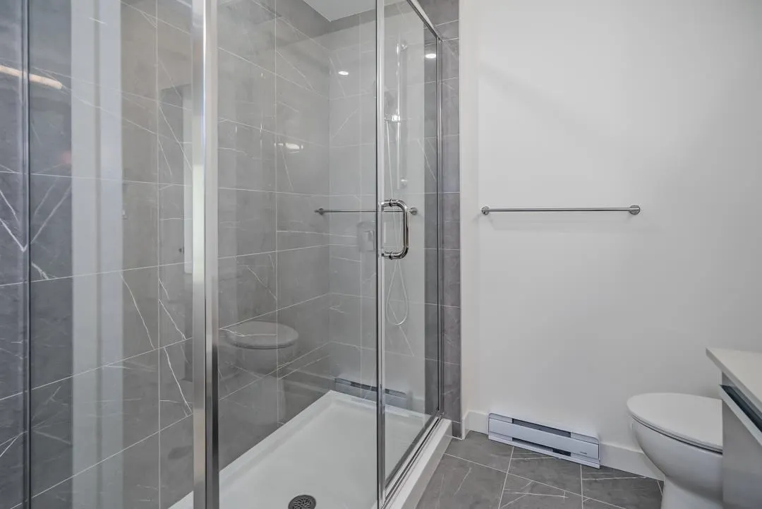 13788 76 Avenue #406