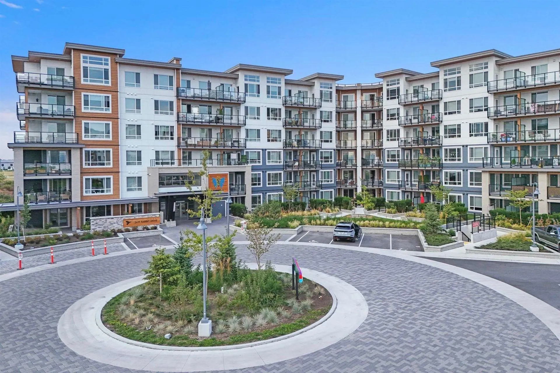 2499 Rabbit Drive #402