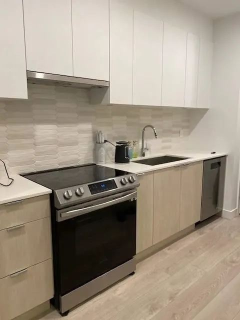 2499 Rabbit Drive #402