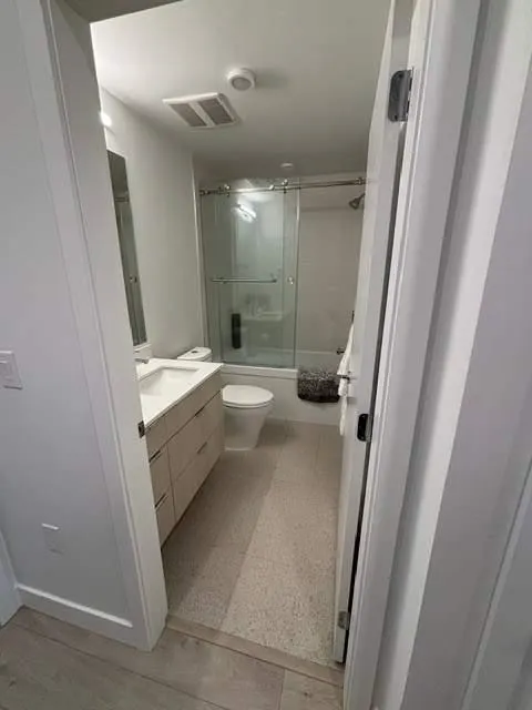 2499 Rabbit Drive #402