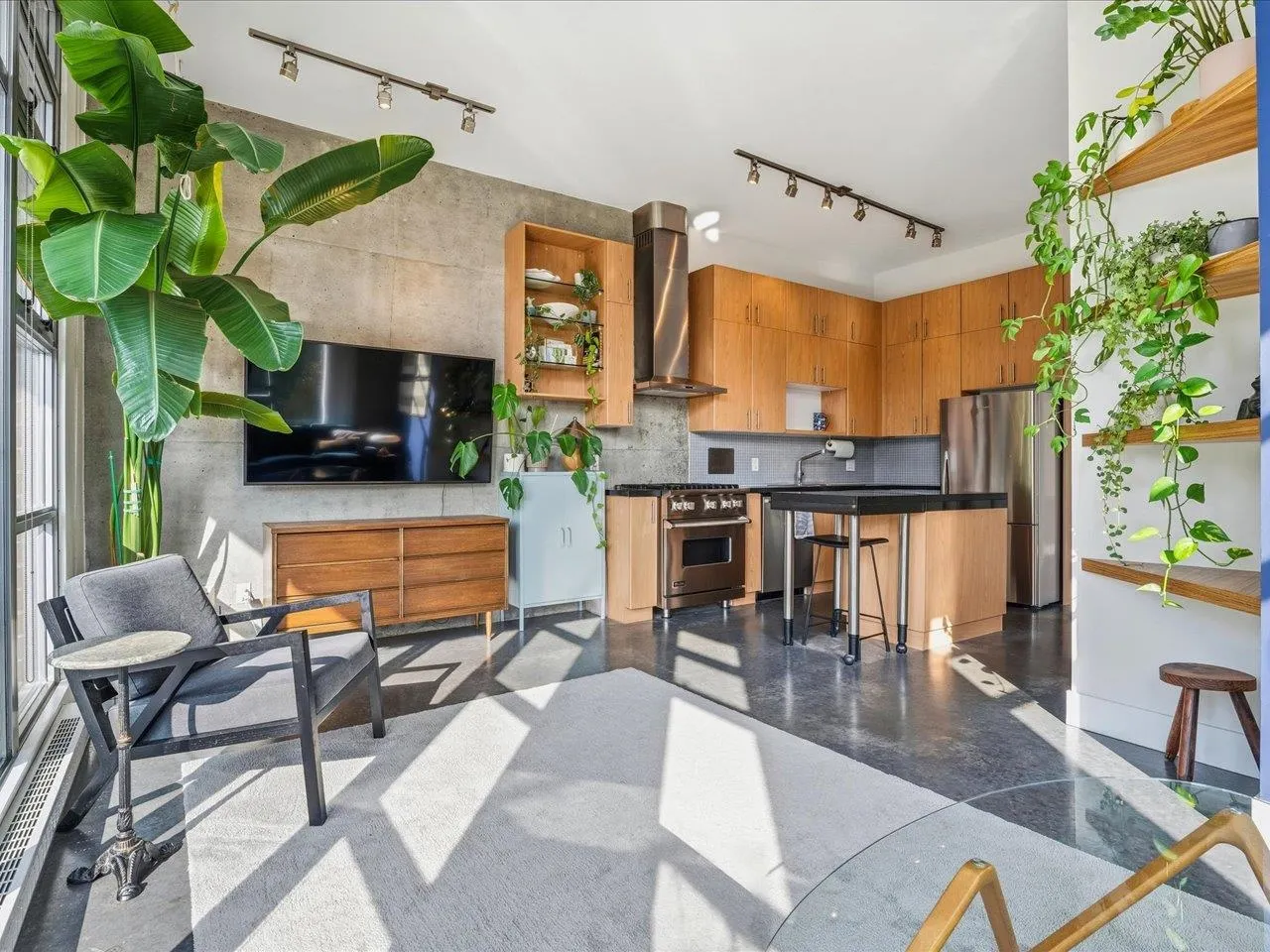 2635 Prince Edward Street #304