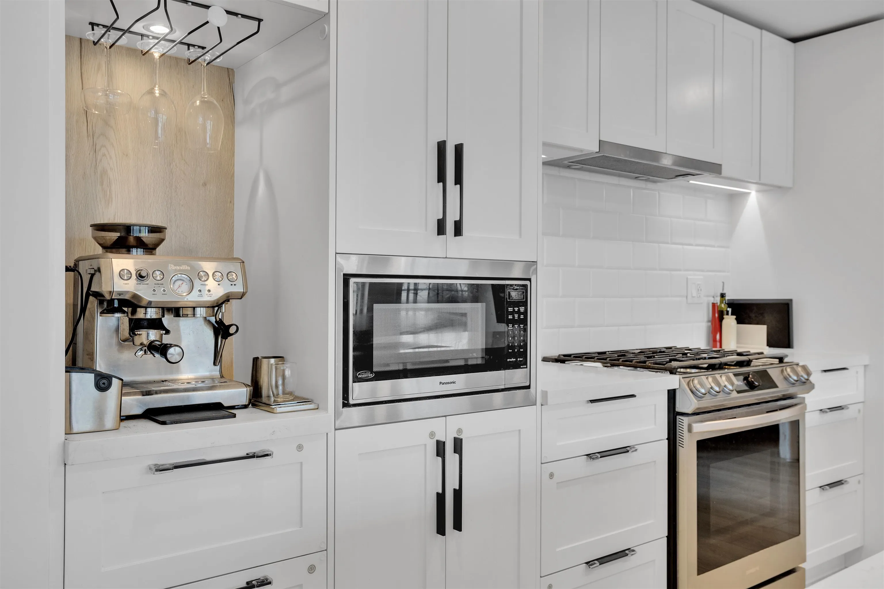 3038 St George Street #609
