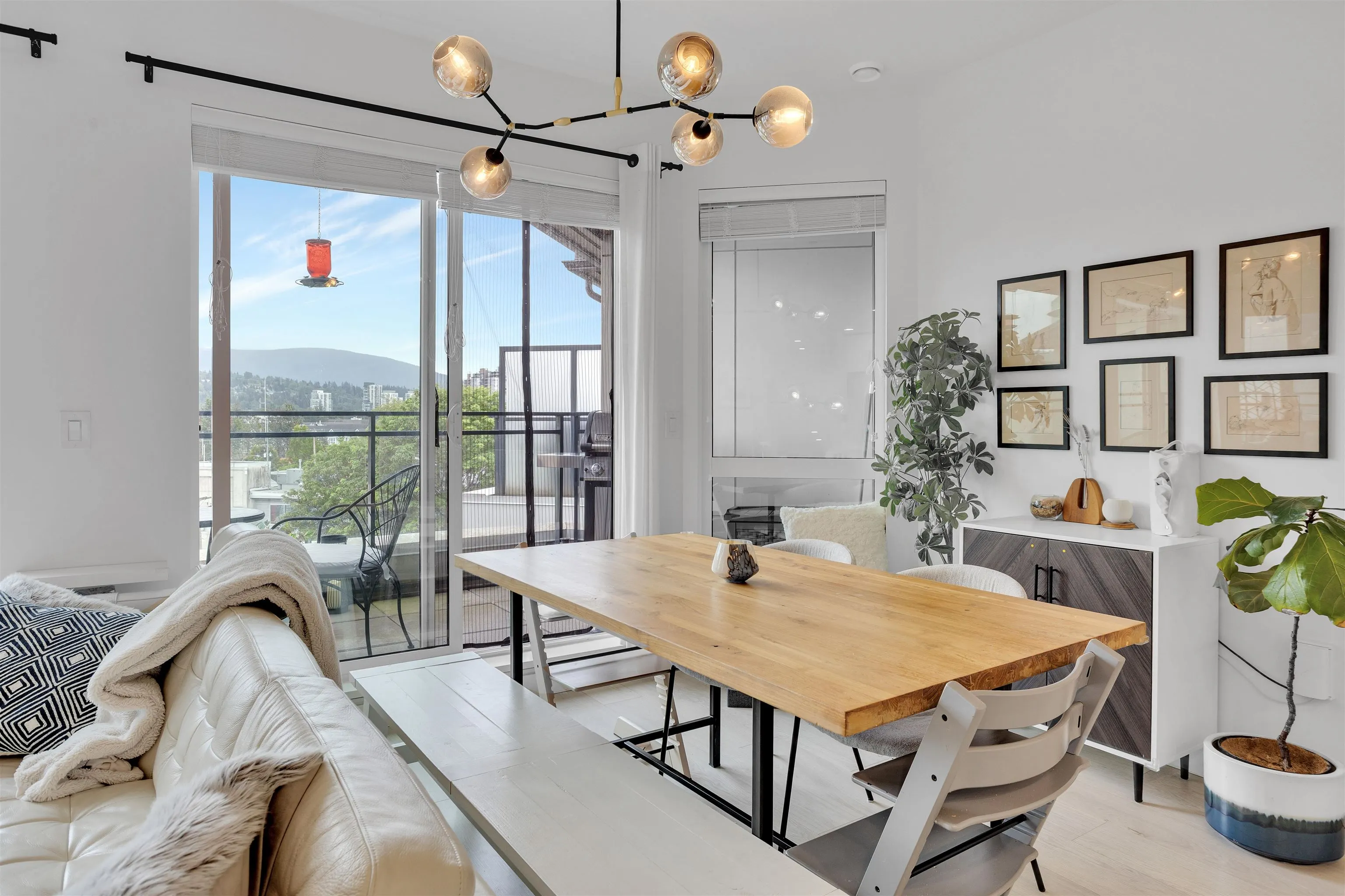 3038 St George Street #609