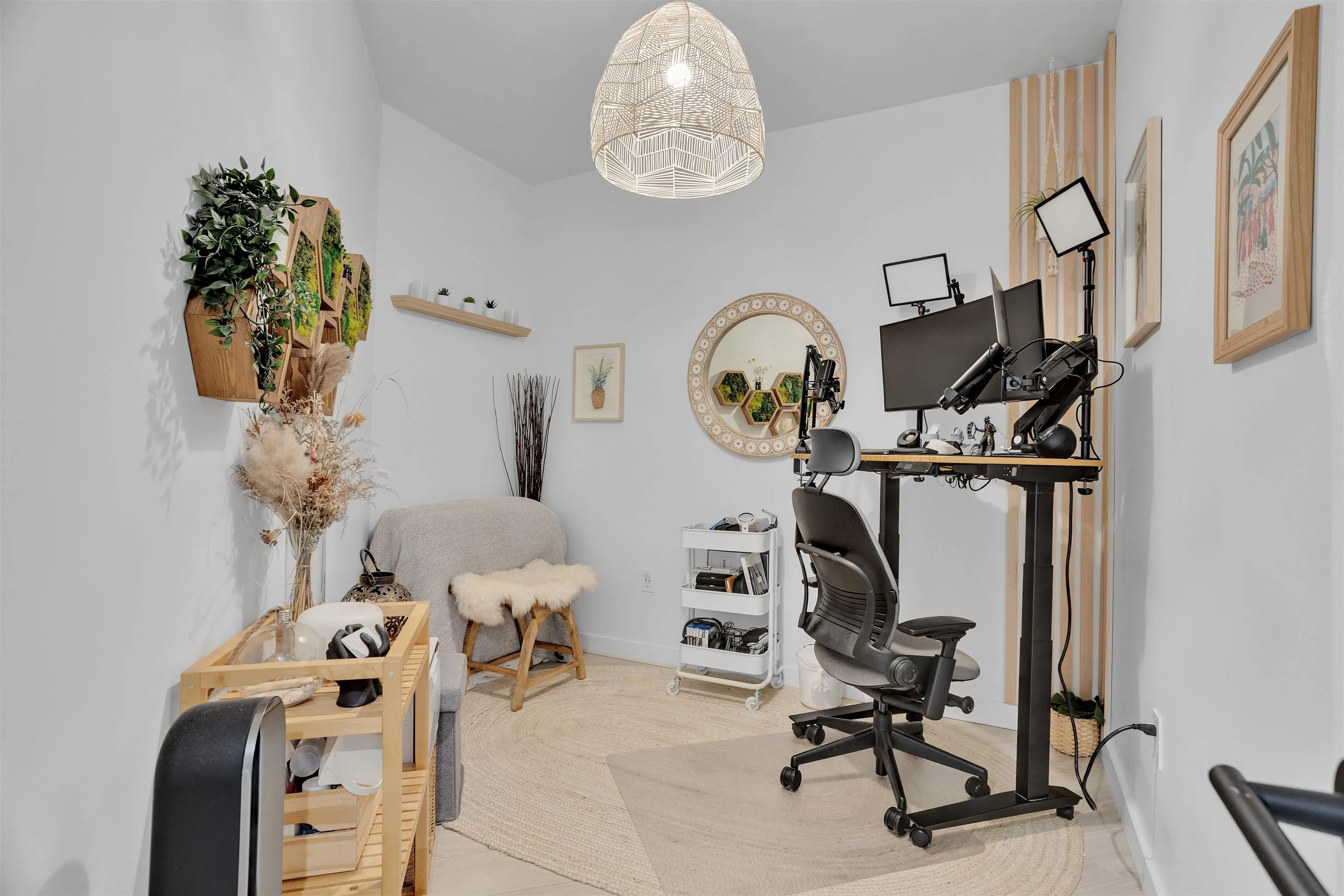 3038 St George Street #609