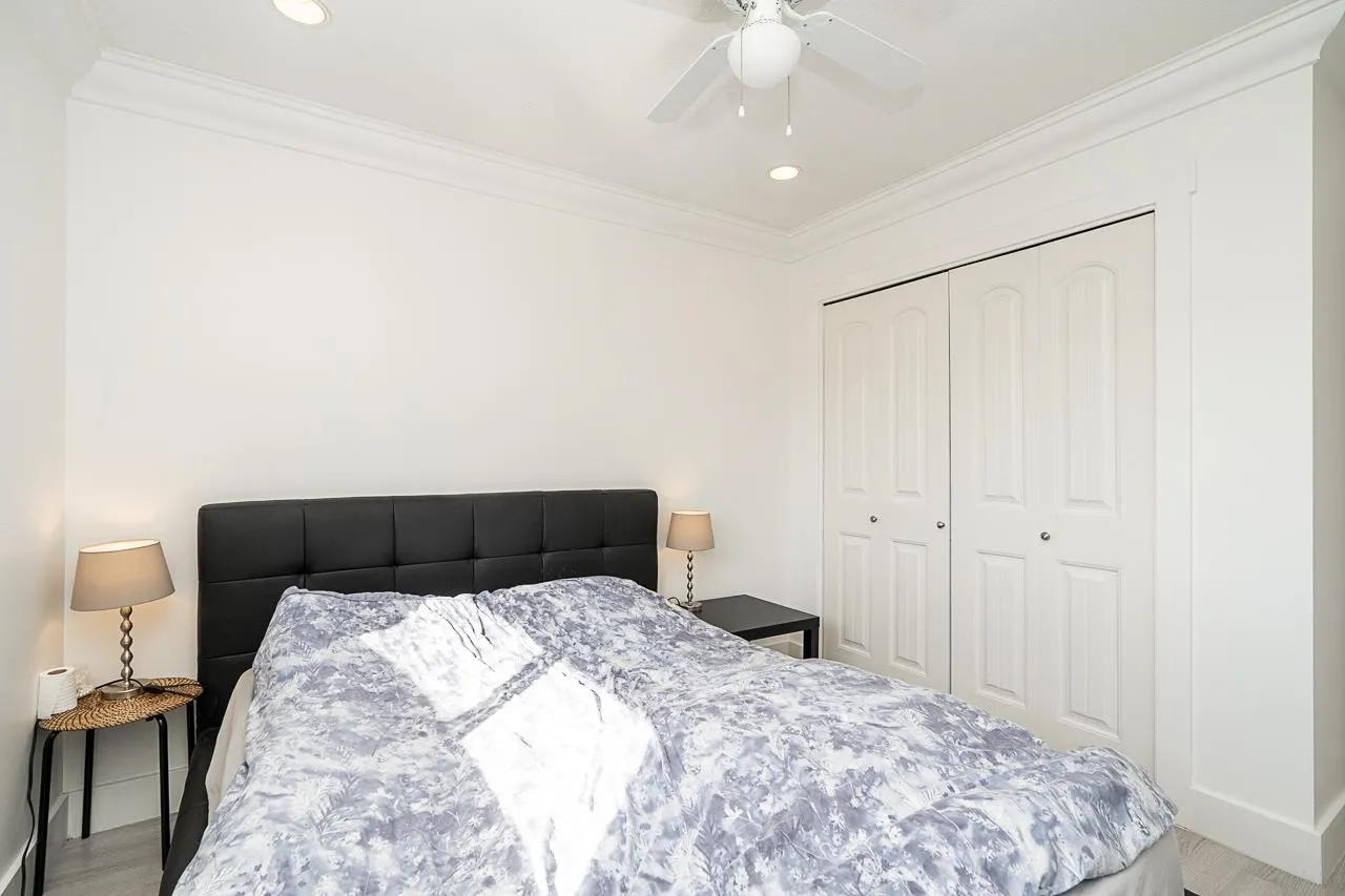 4875 Linden Drive