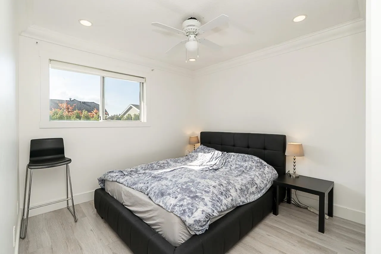 4875 Linden Drive