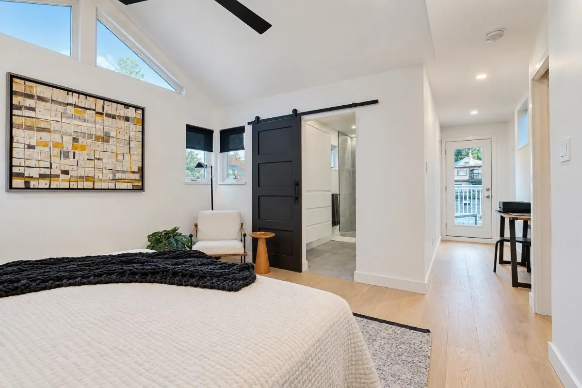 174 W 16th Avenue