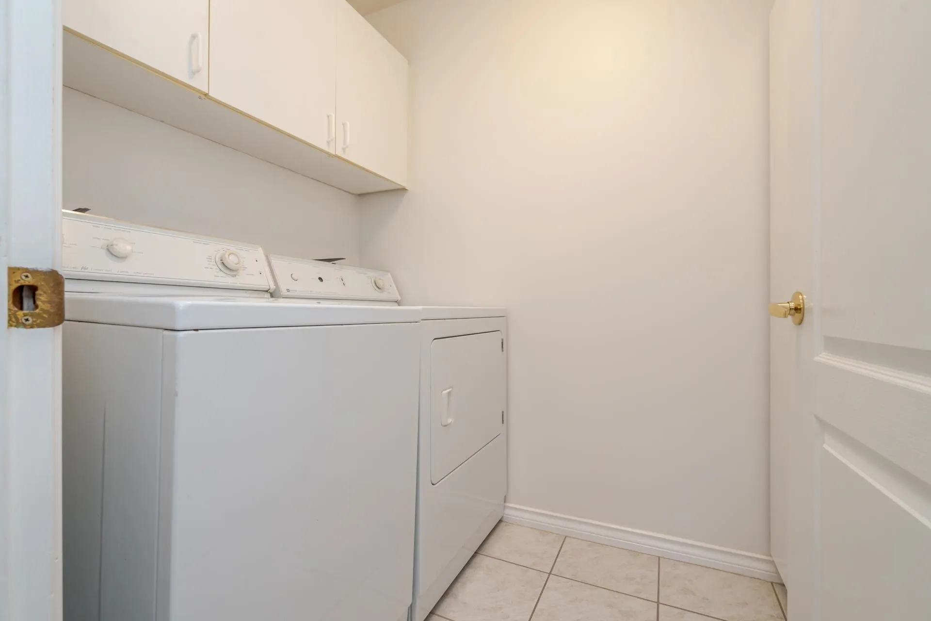 21746 52 Avenue #49