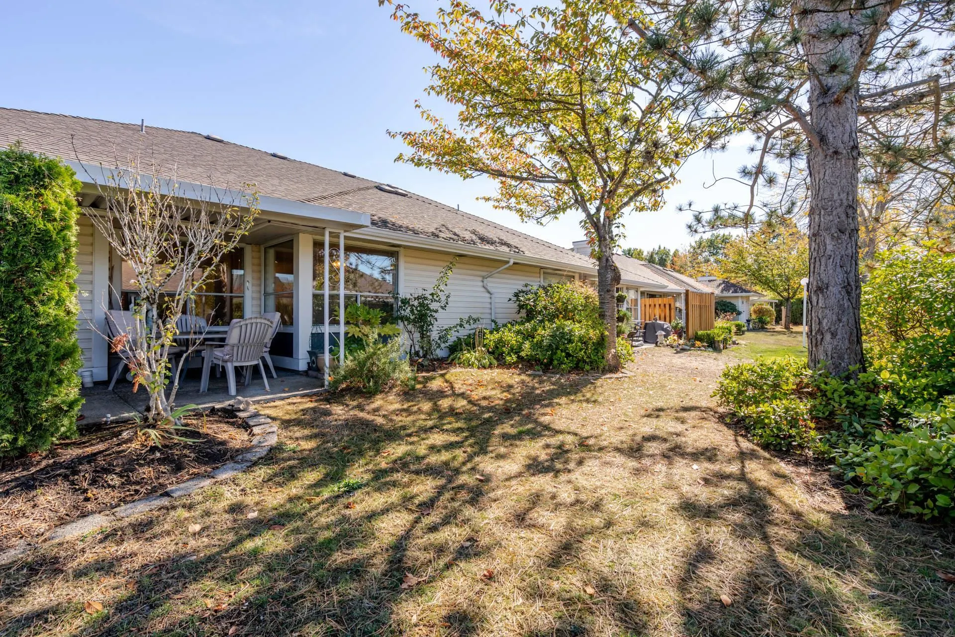 21746 52 Avenue #49