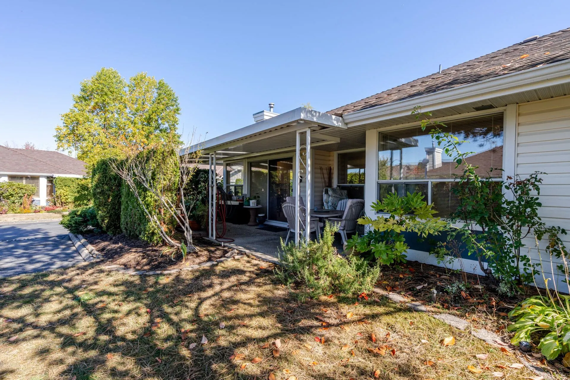 21746 52 Avenue #49