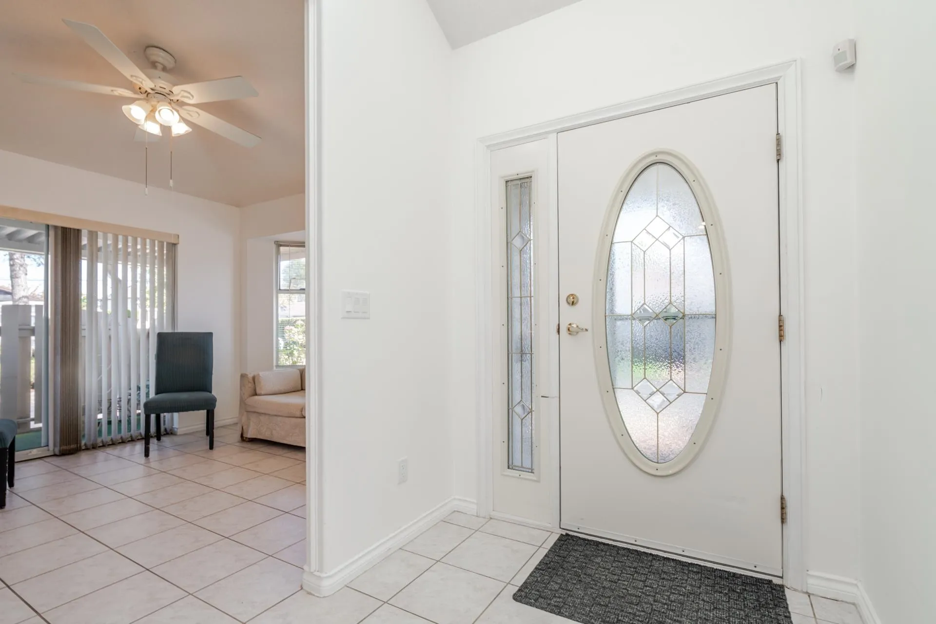 21746 52 Avenue #49