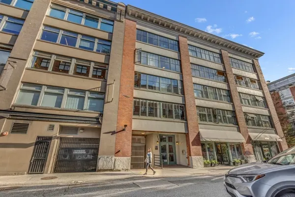 1178 Hamilton Street #402