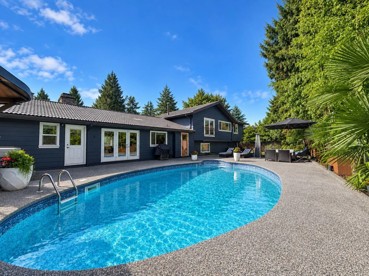 1050 Eden Crescent