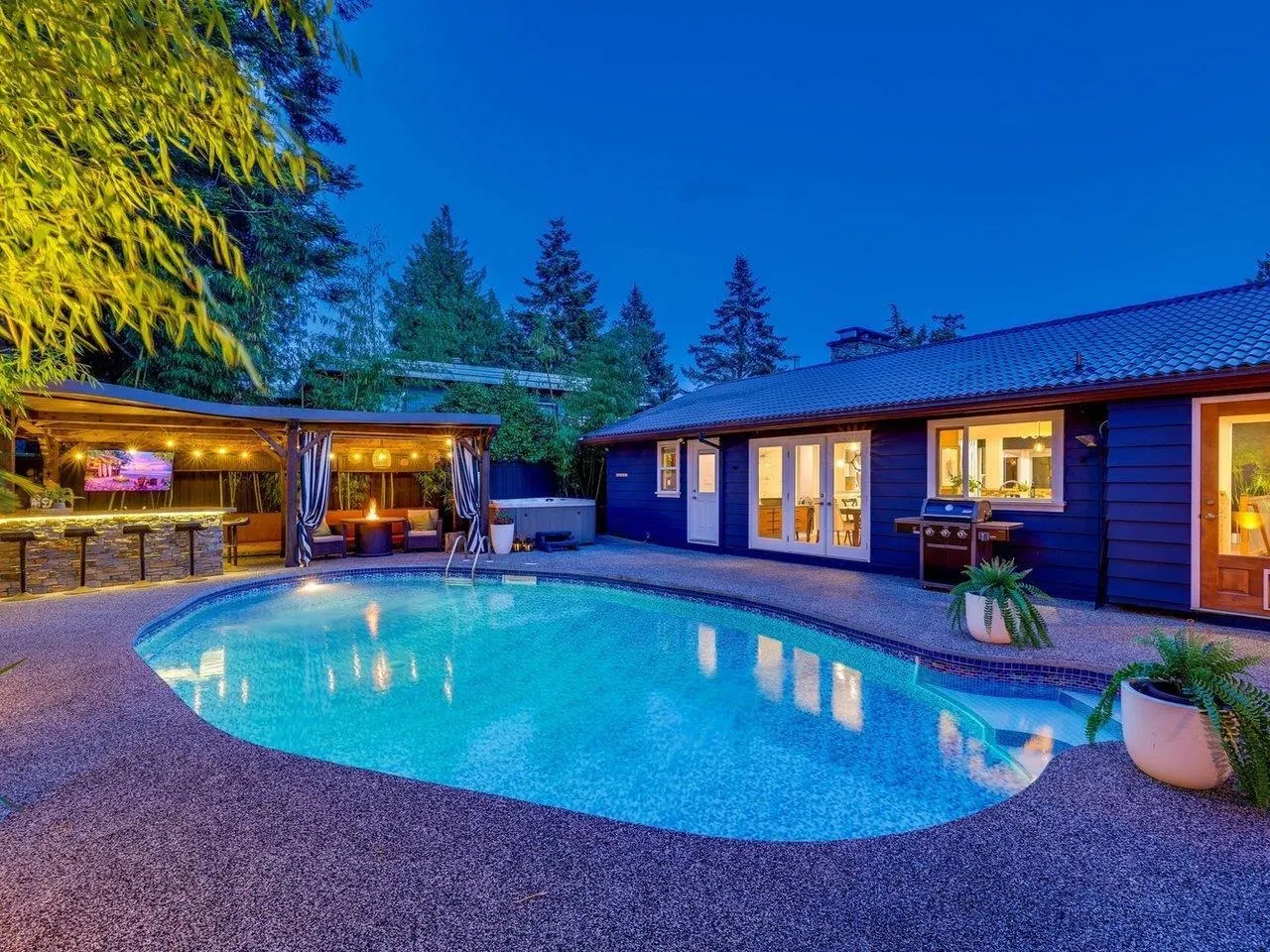 1050 Eden Crescent