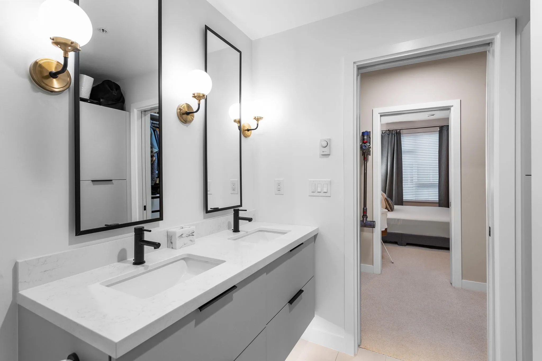 3018 St George Street #301