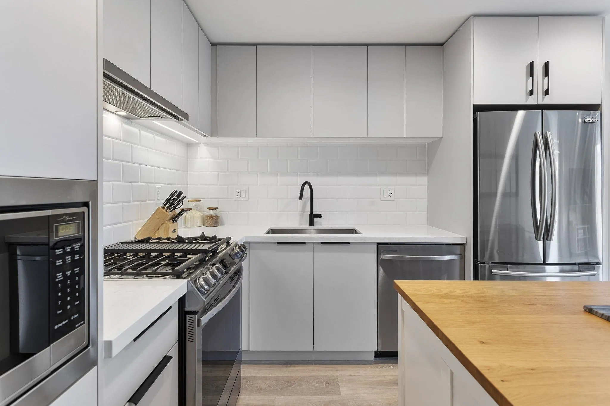 3018 St George Street #301