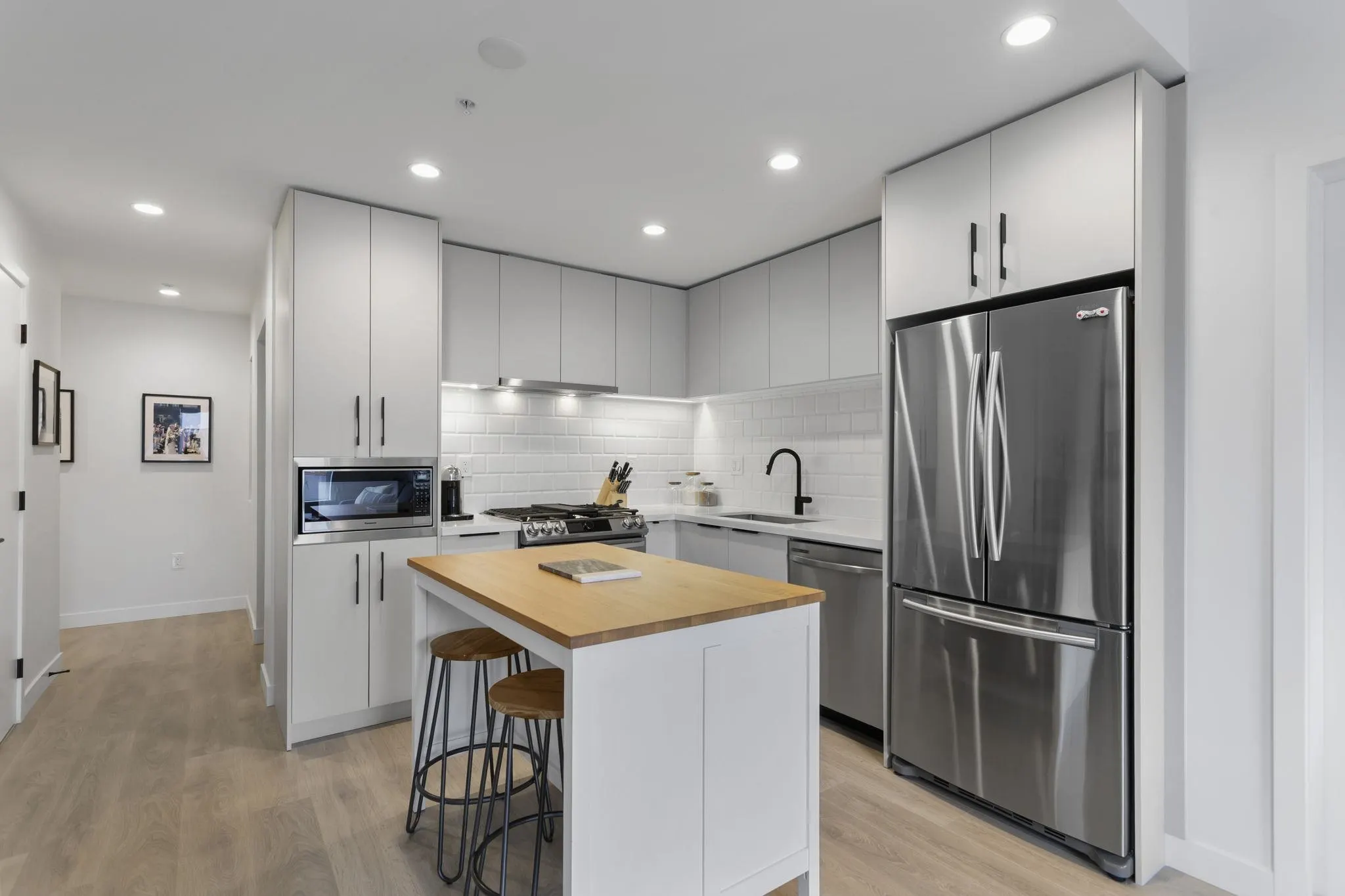 3018 St George Street #301