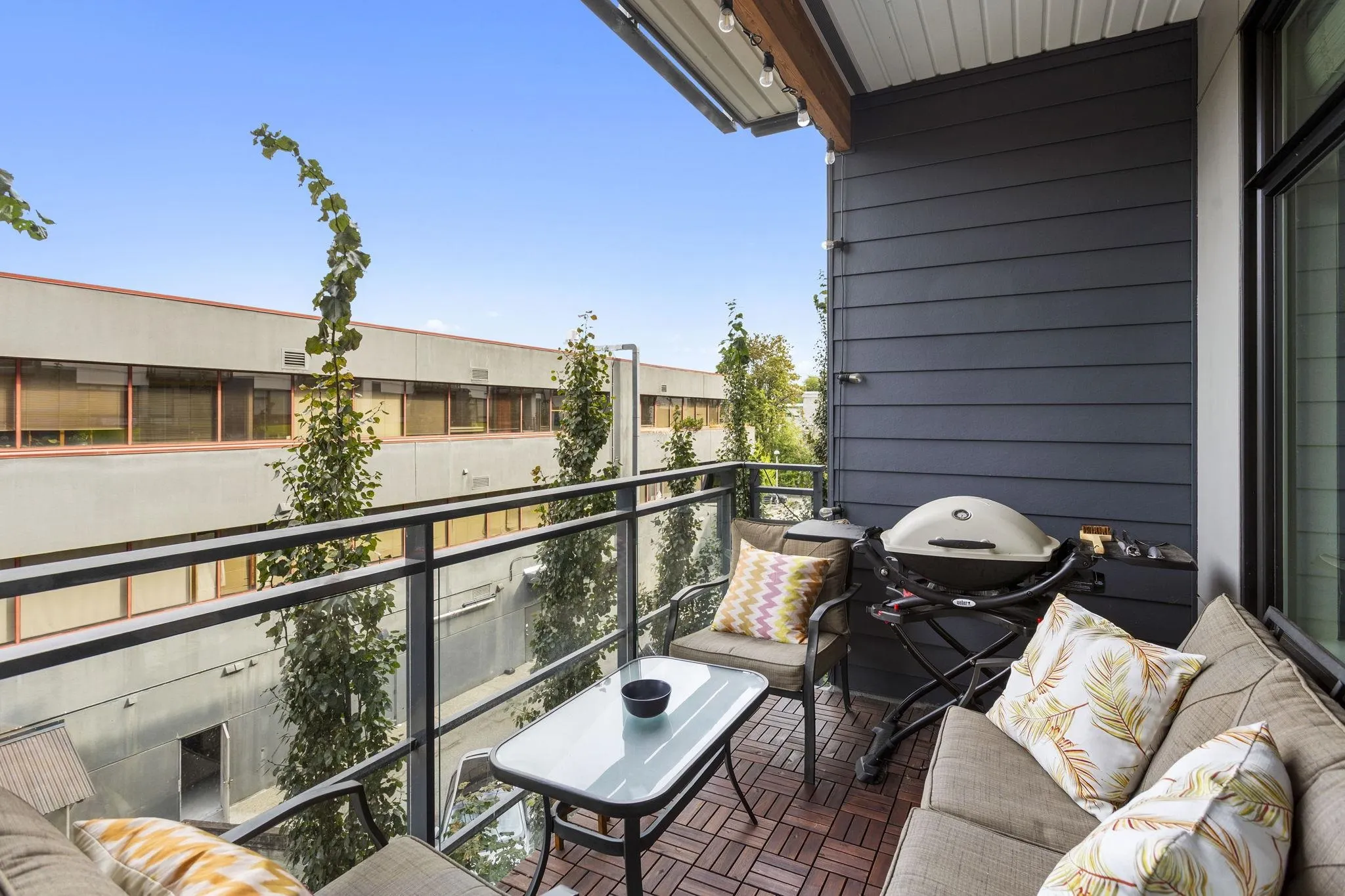 3018 St George Street #301