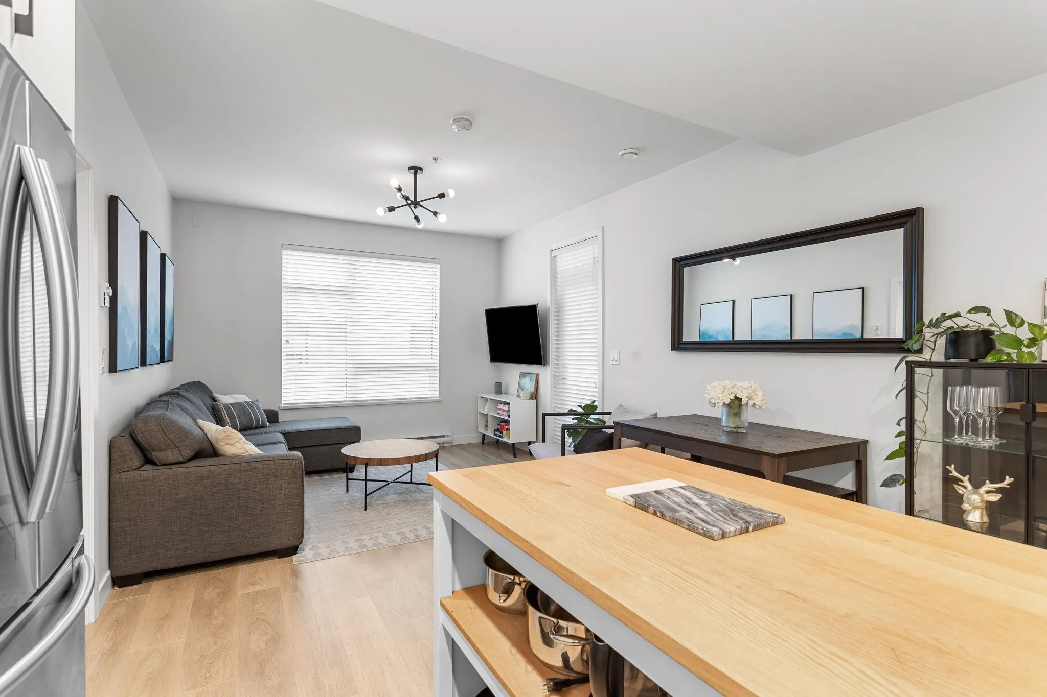 3018 St George Street #301