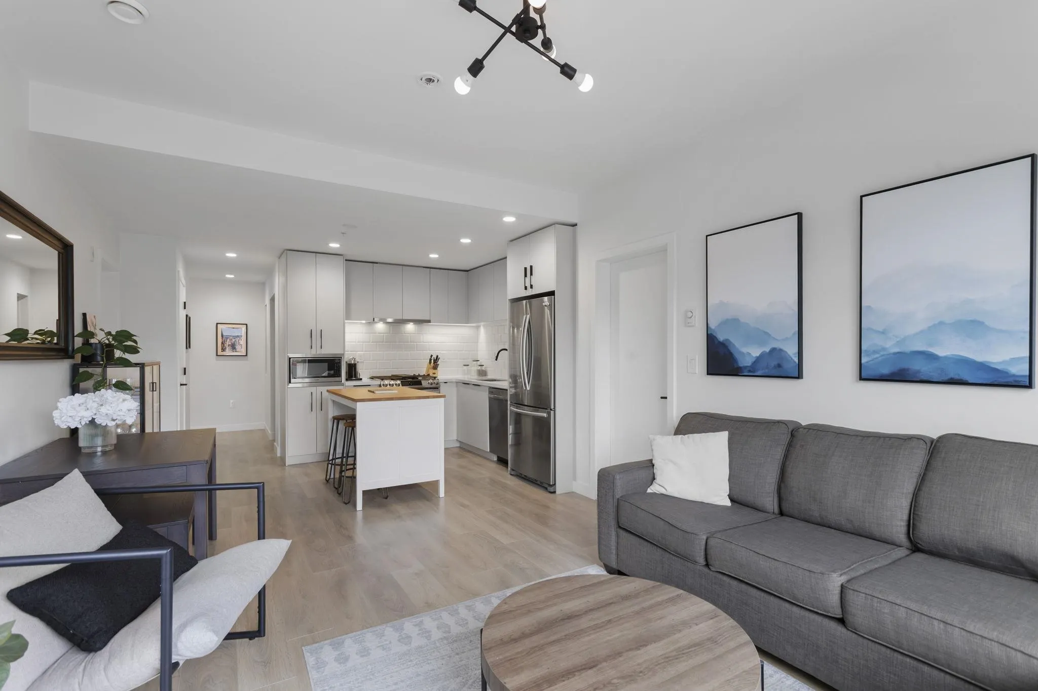 3018 St George Street #301