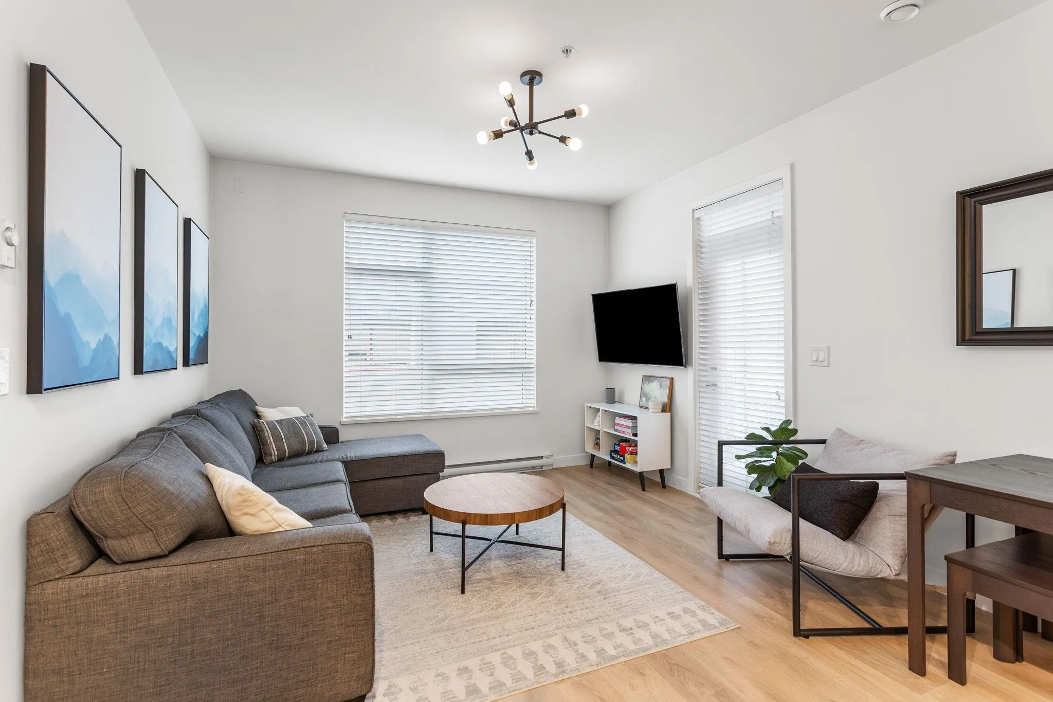3018 St George Street #301