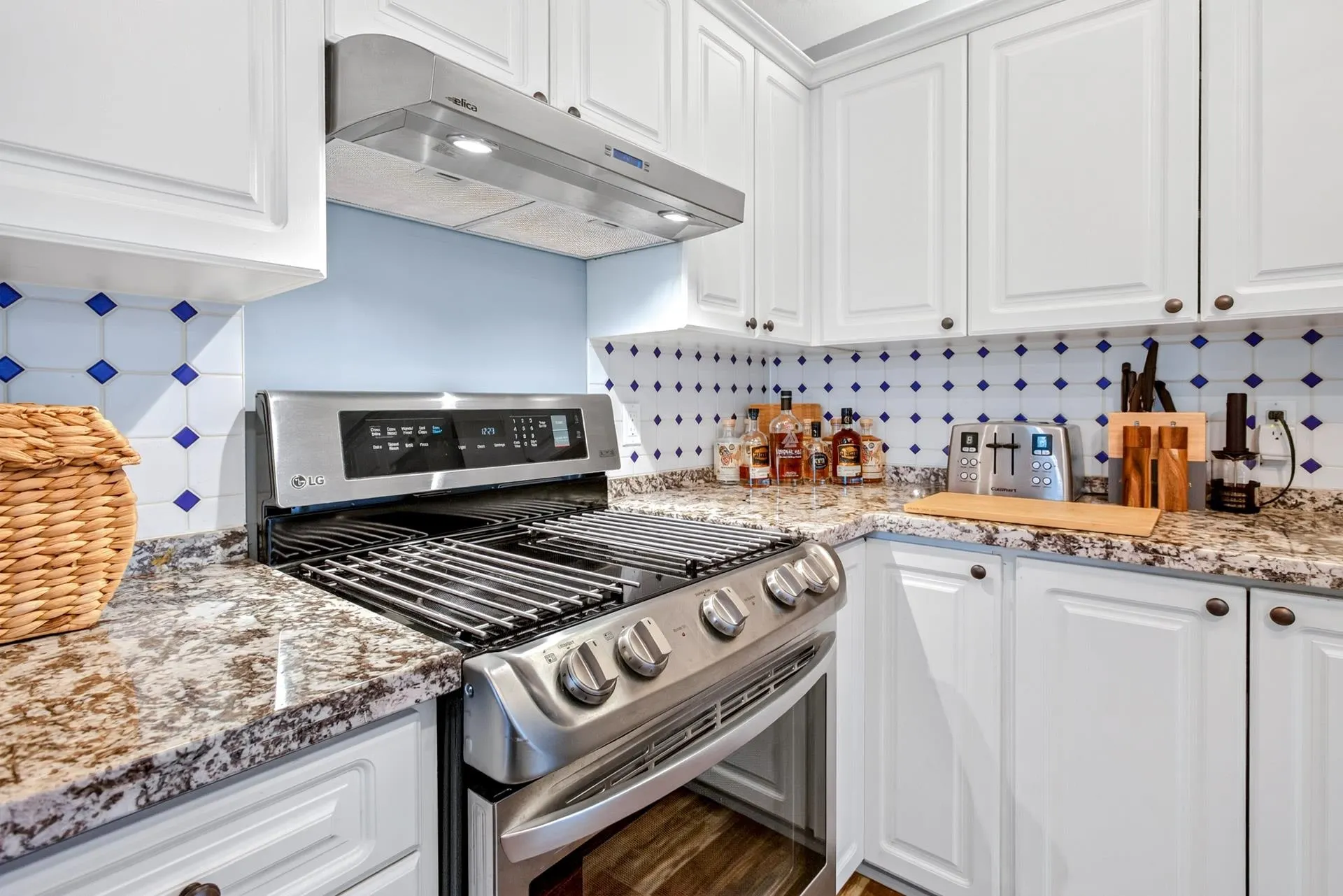 2970 Princess Crescent #419