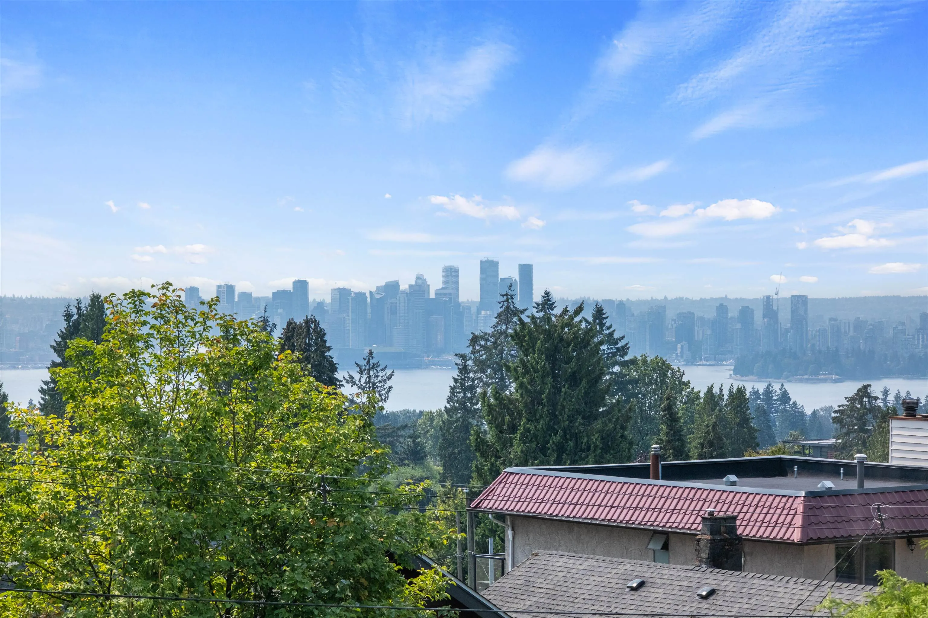 261 E Queens Road