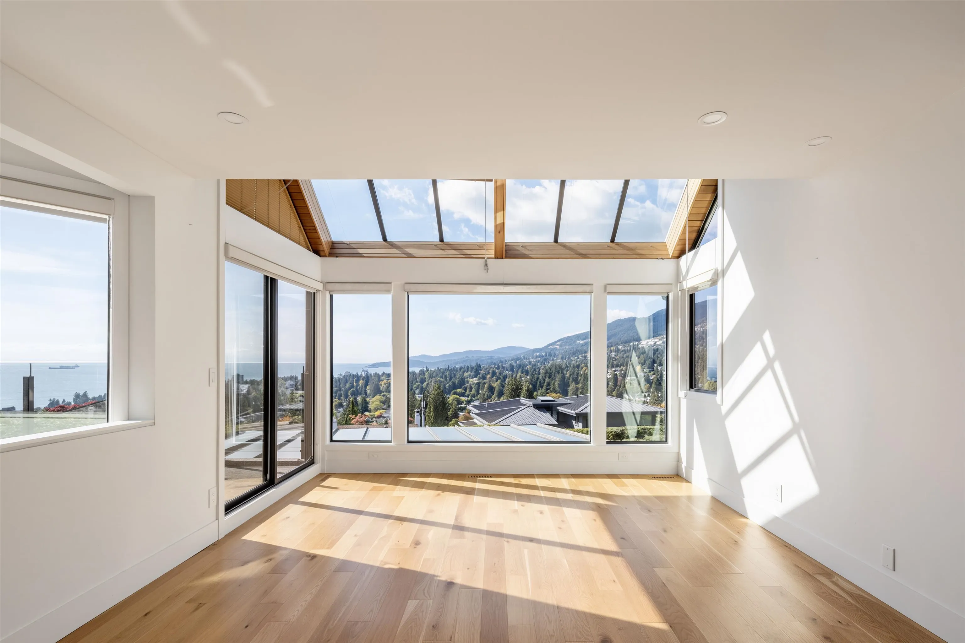 975 Aubeneau Crescent