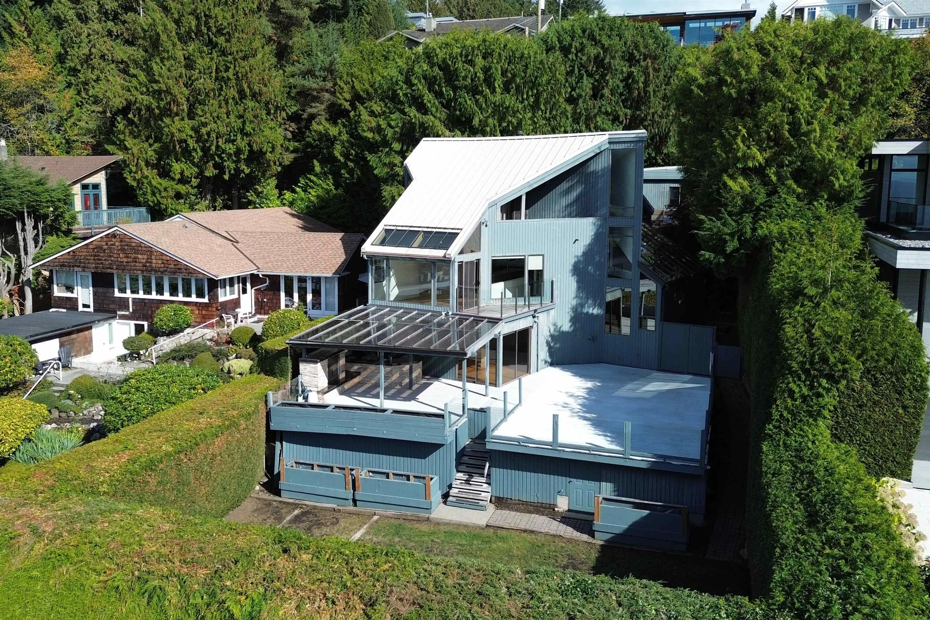 975 Aubeneau Crescent