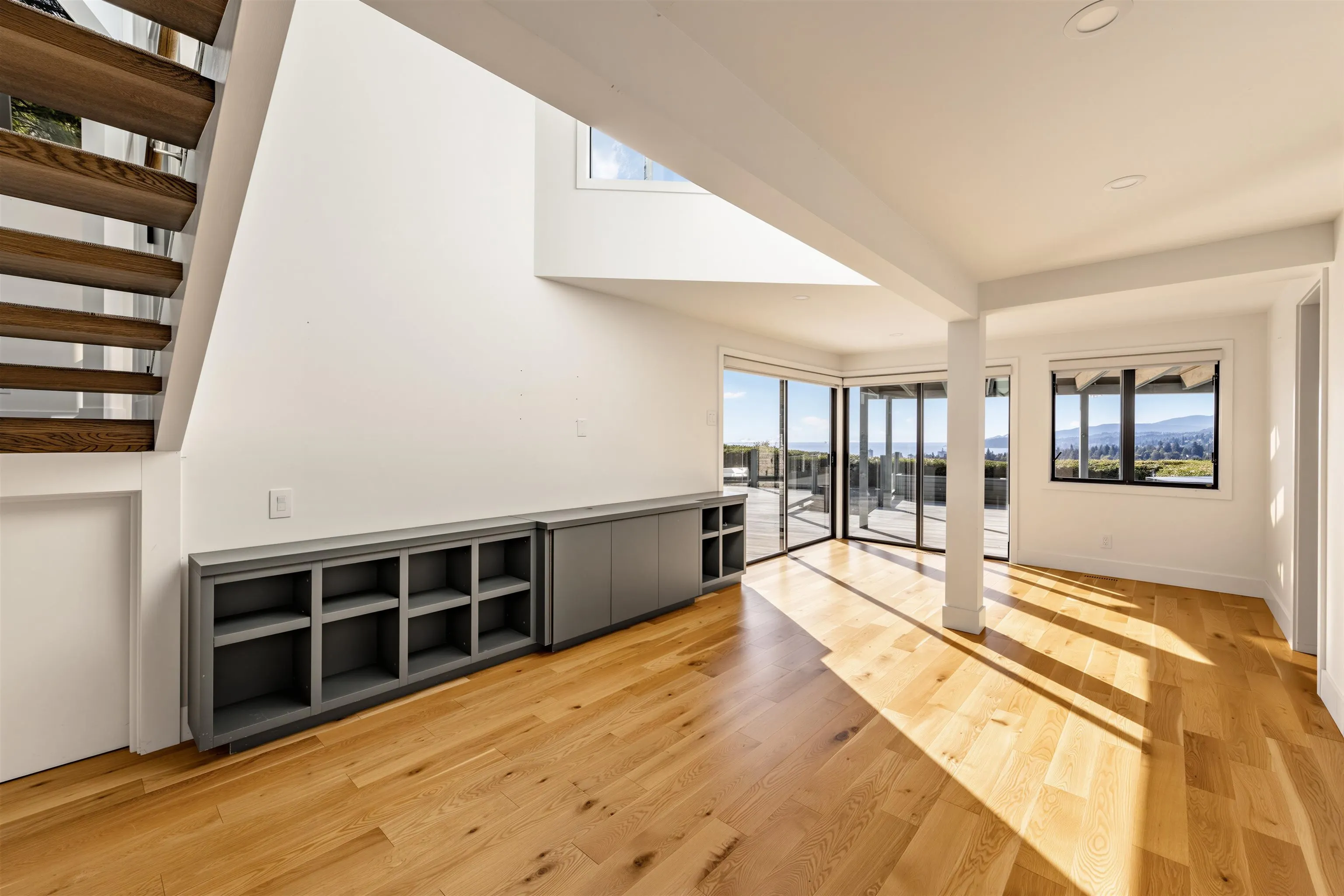 975 Aubeneau Crescent
