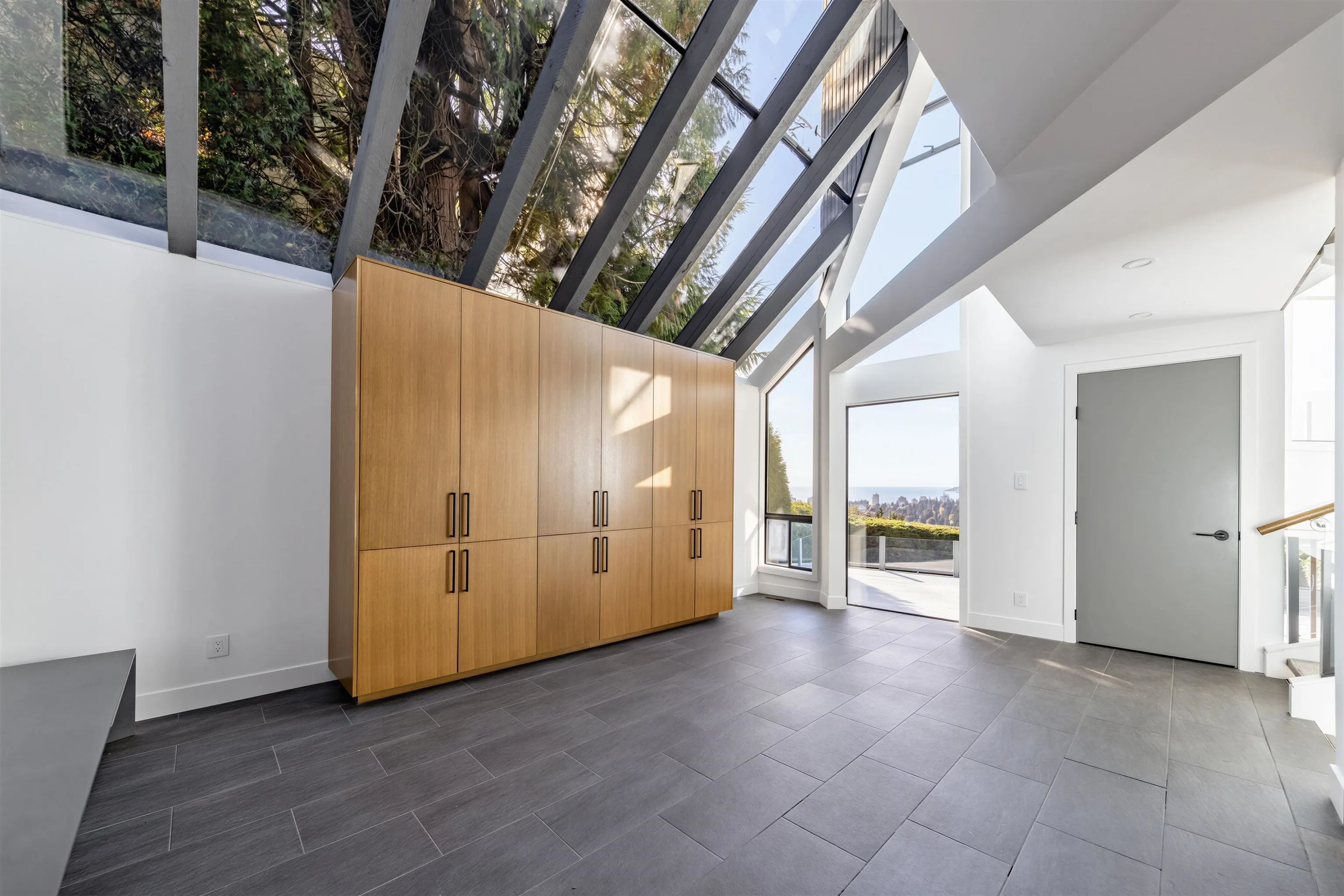 975 Aubeneau Crescent