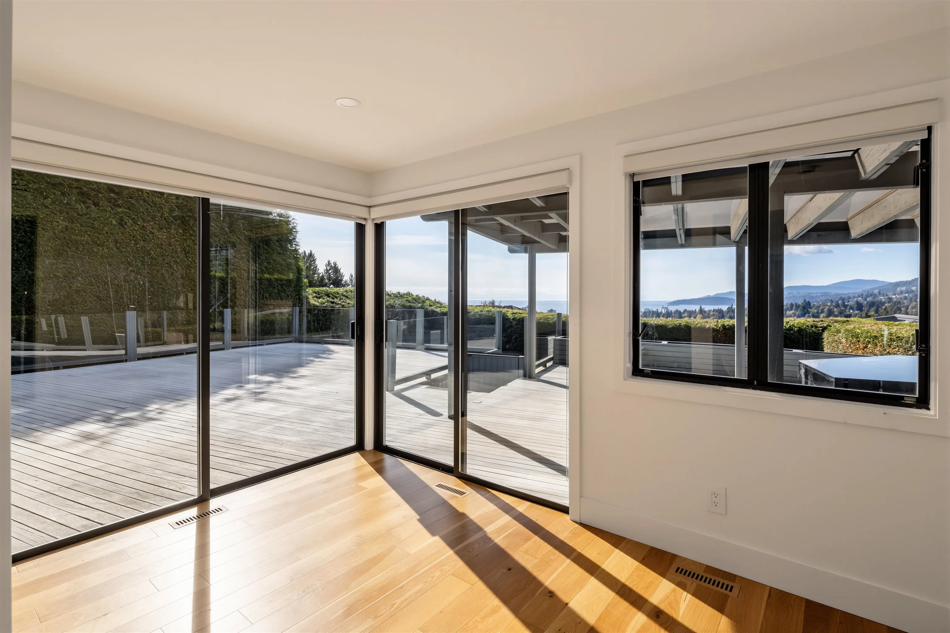 975 Aubeneau Crescent