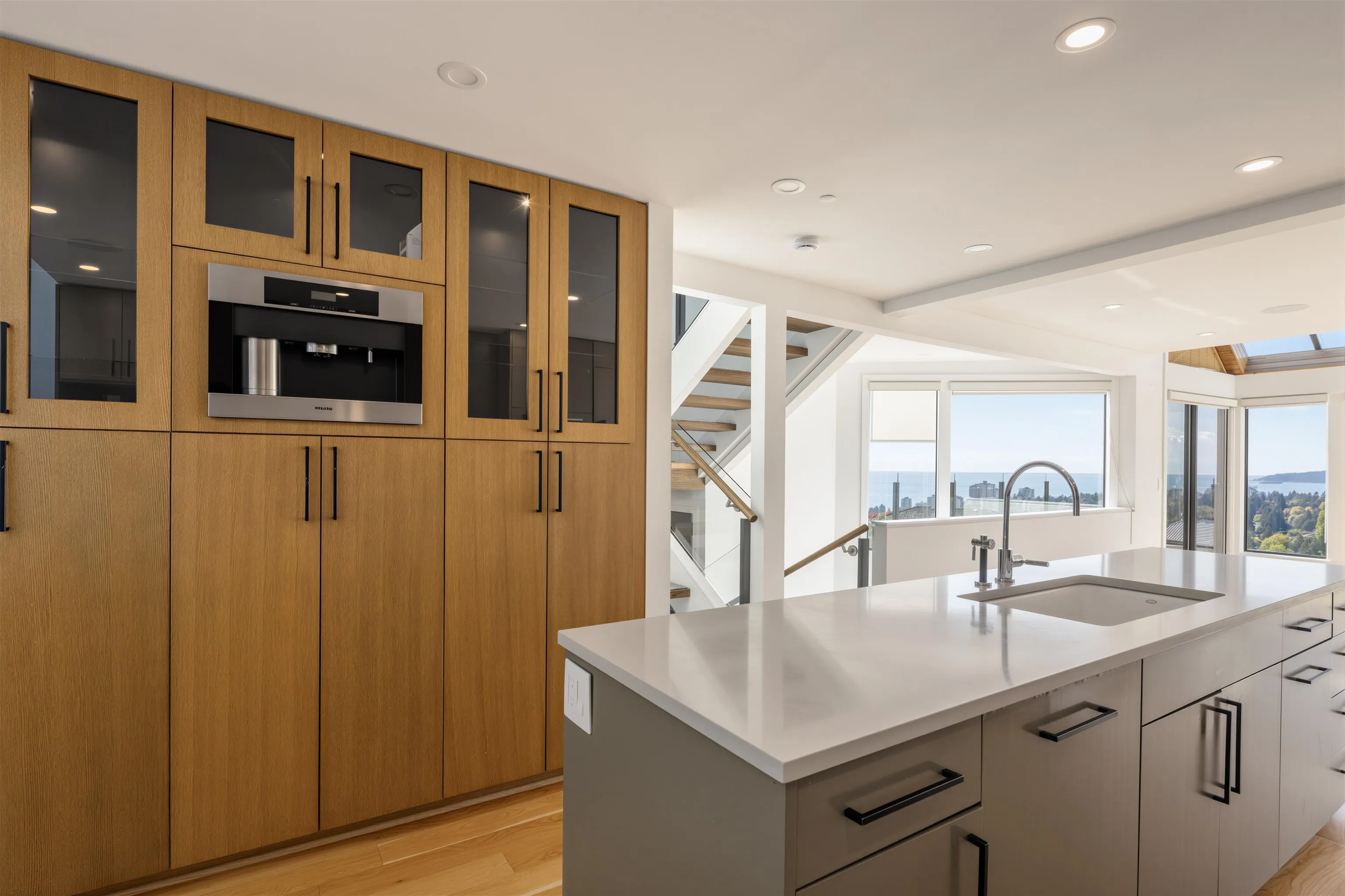 975 Aubeneau Crescent