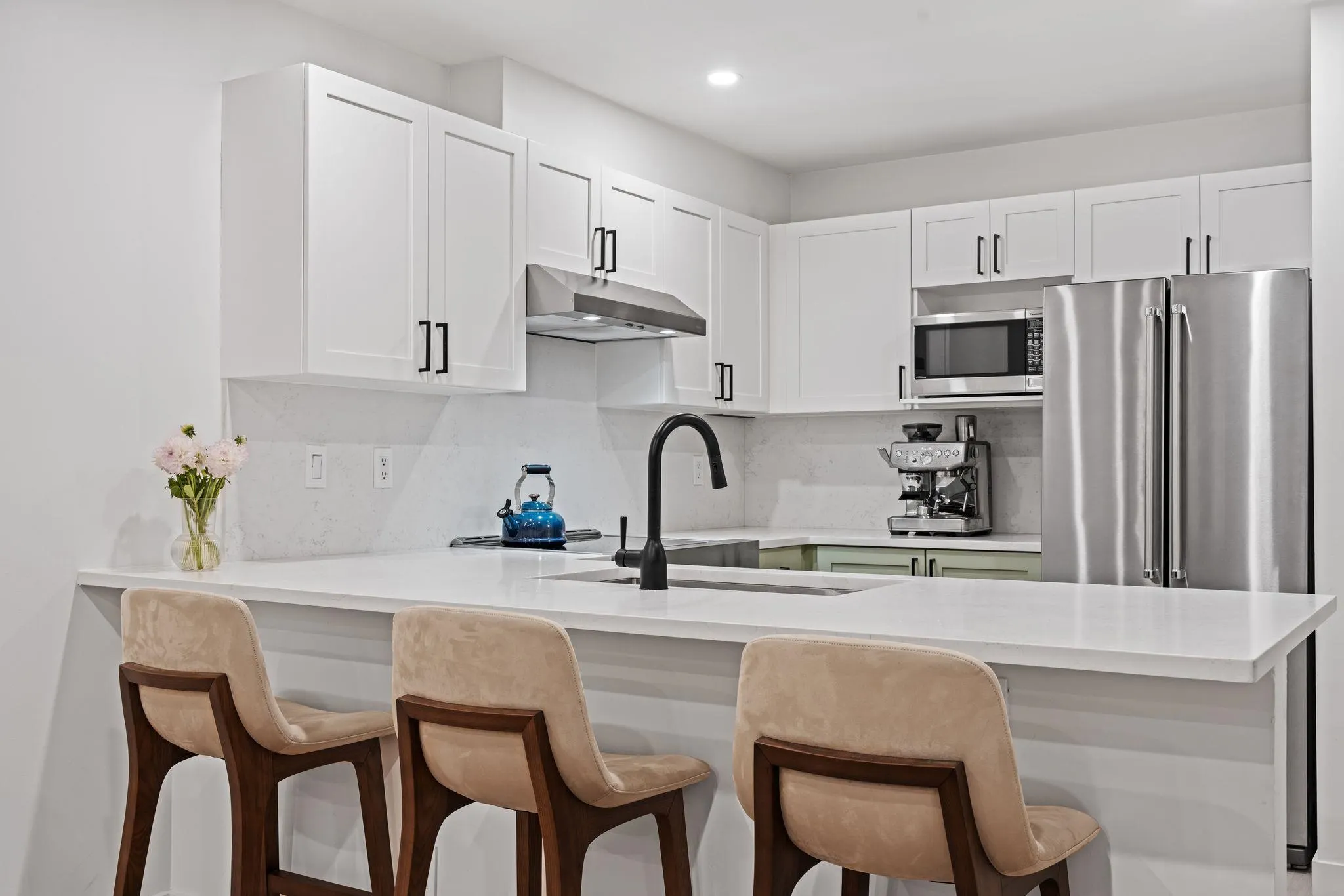 365 E 1st Street #118