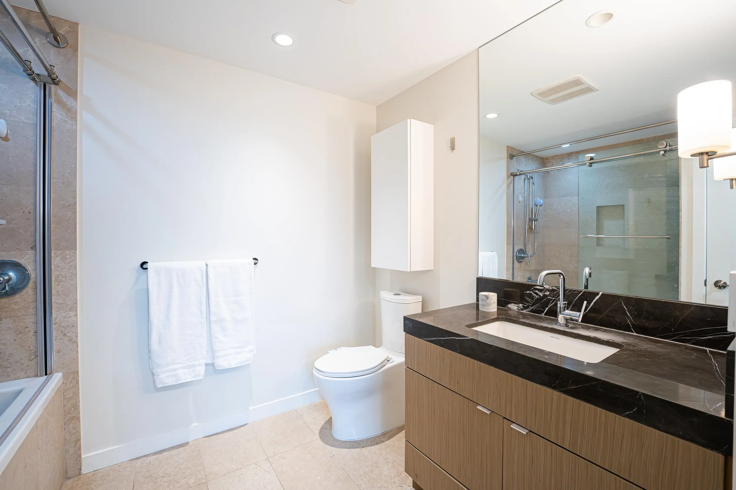 125 E 14th Street #1607