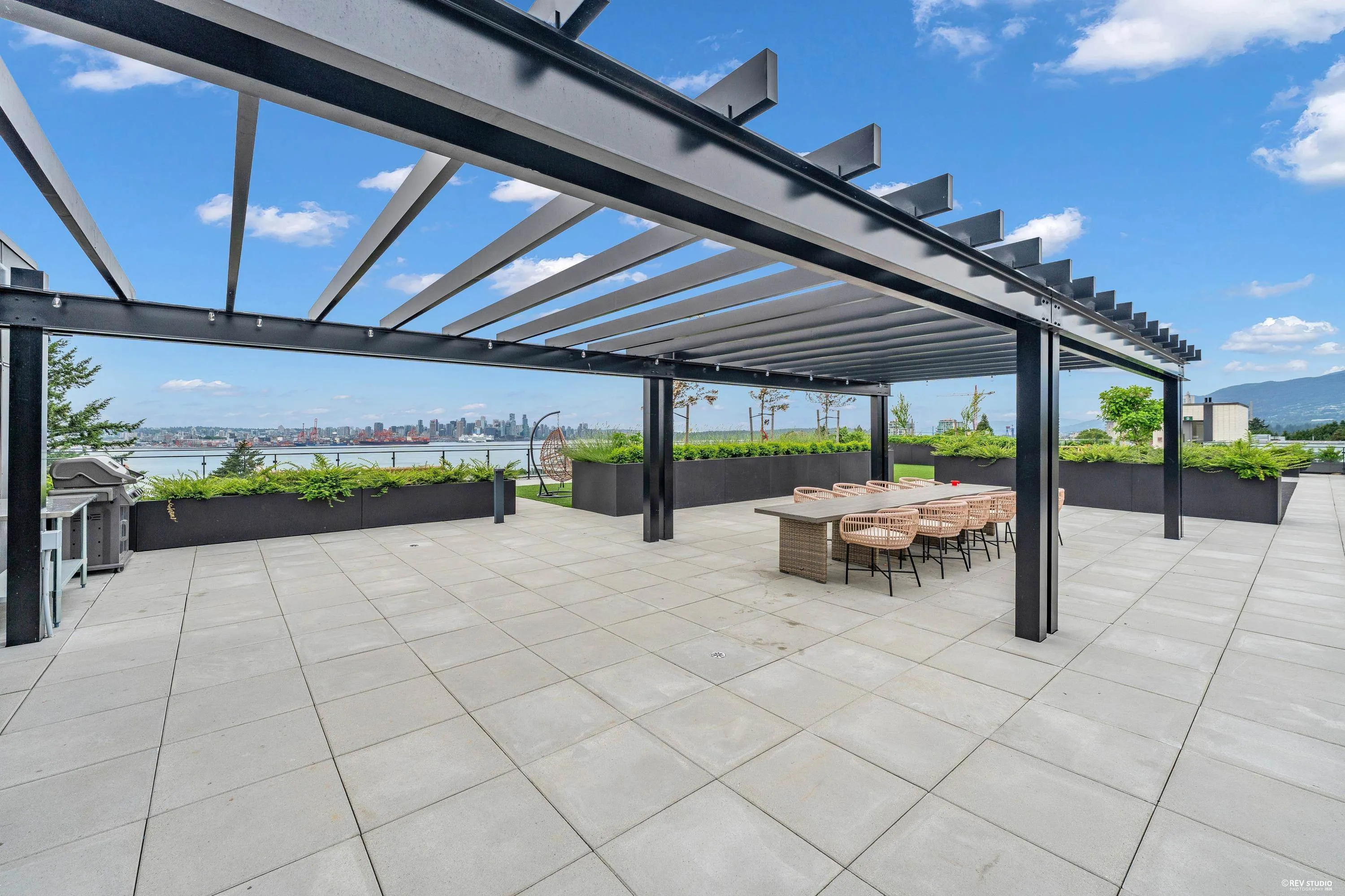 422 E 3rd Street #358