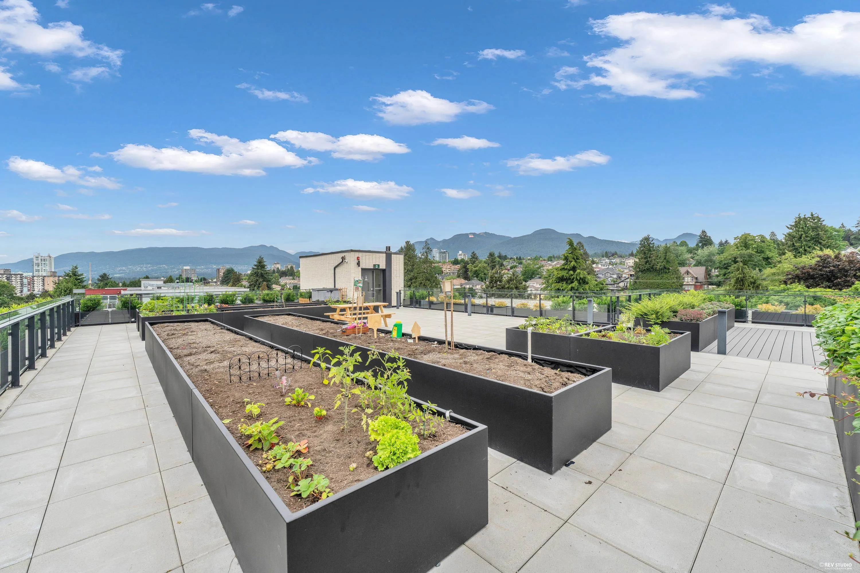 422 E 3rd Street #358