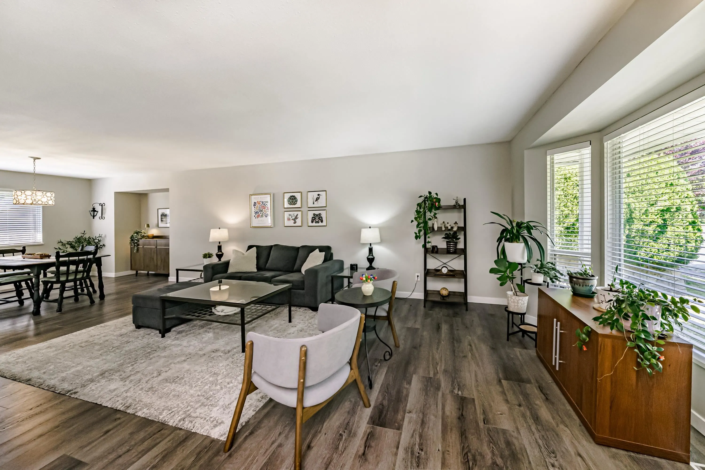 1328 Honeysuckle Lane