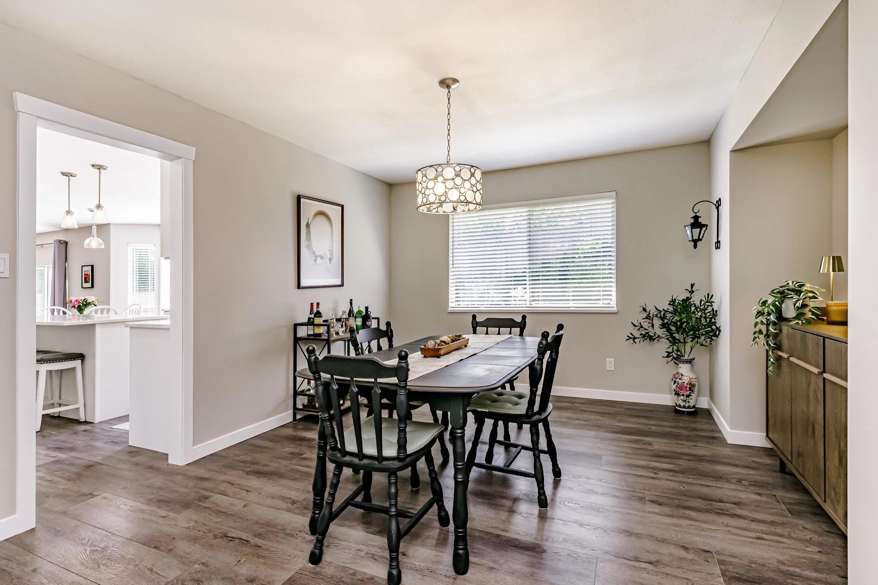 1328 Honeysuckle Lane